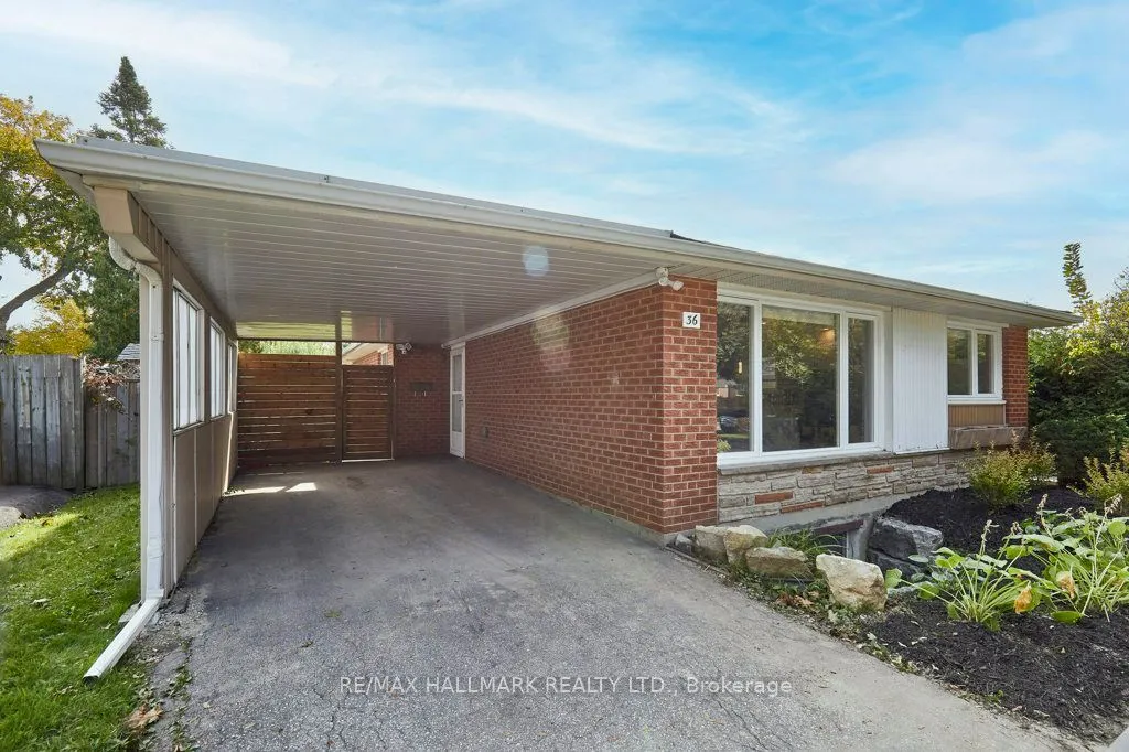 36 Farley Crescent, #Lower