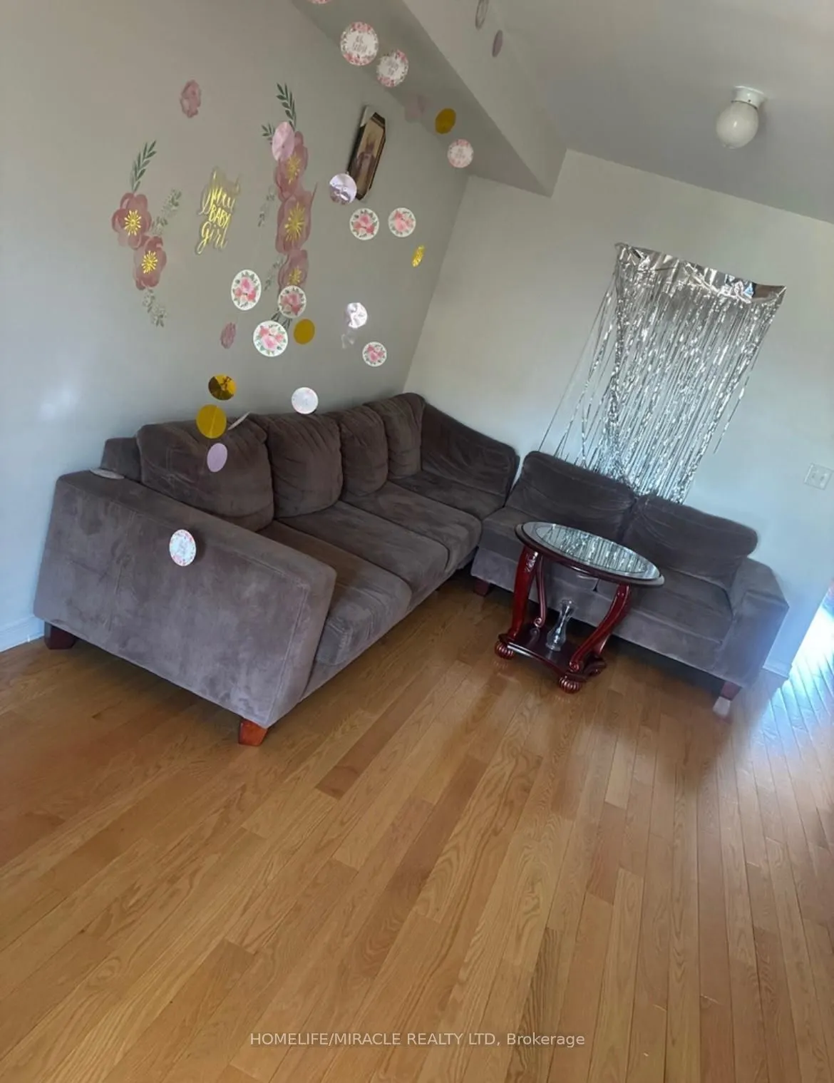 41 Seachart Place