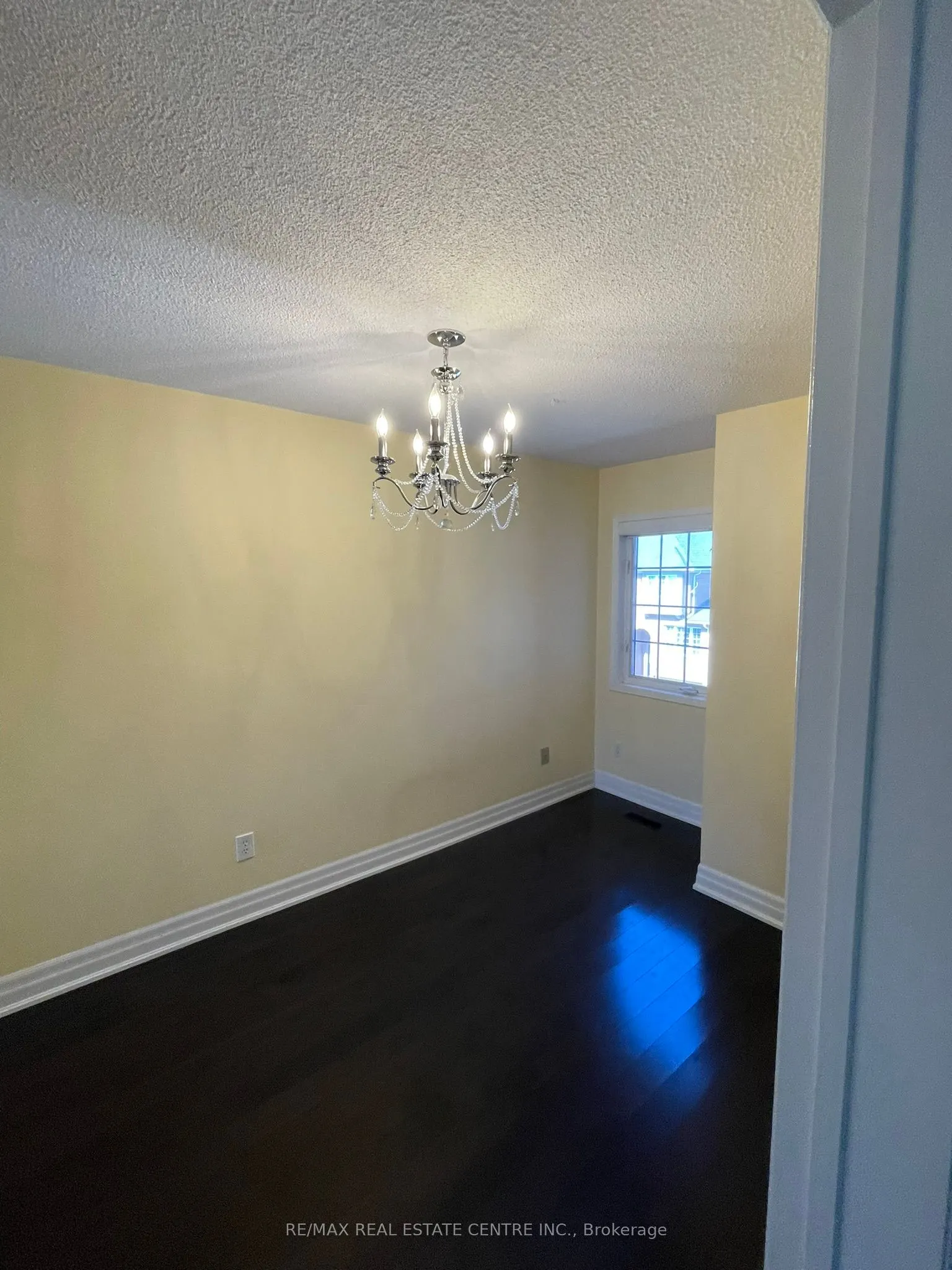 5030 Heatherleigh Avenue, #77