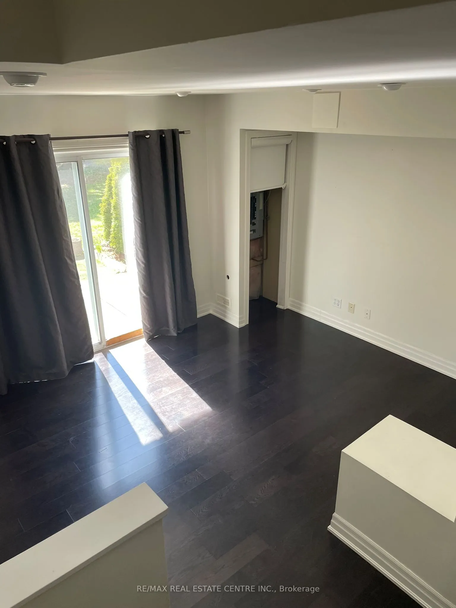 5030 Heatherleigh Avenue, #77