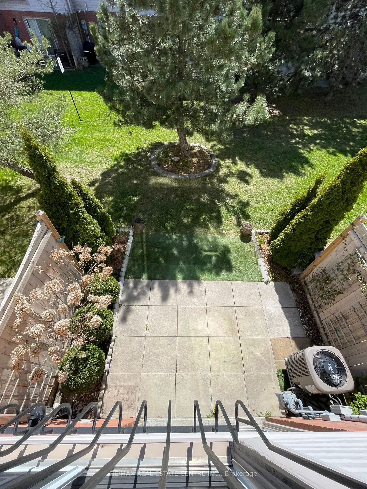 5030 Heatherleigh Avenue, #77