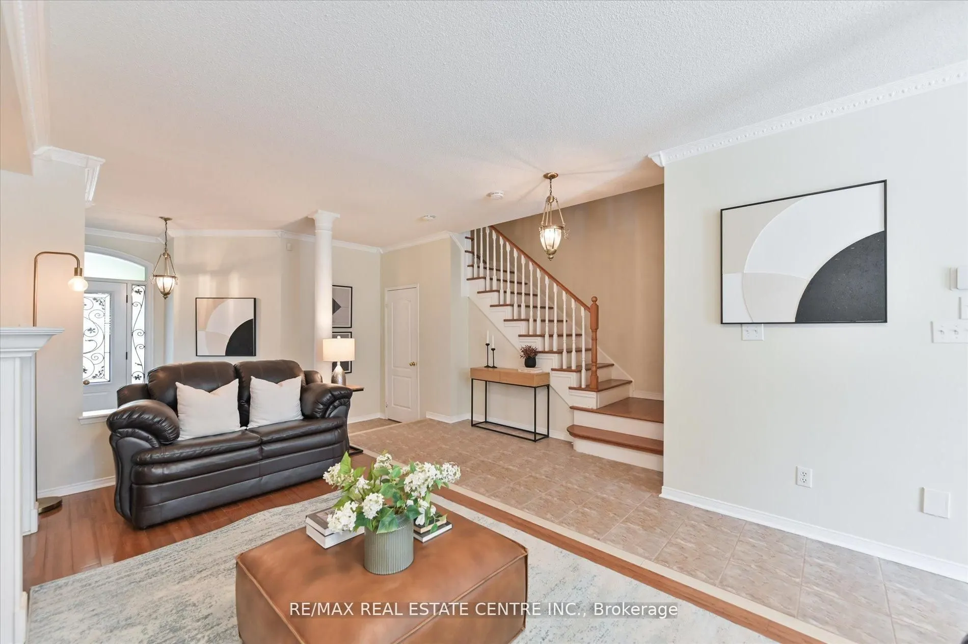 1091 Windbrook Grove