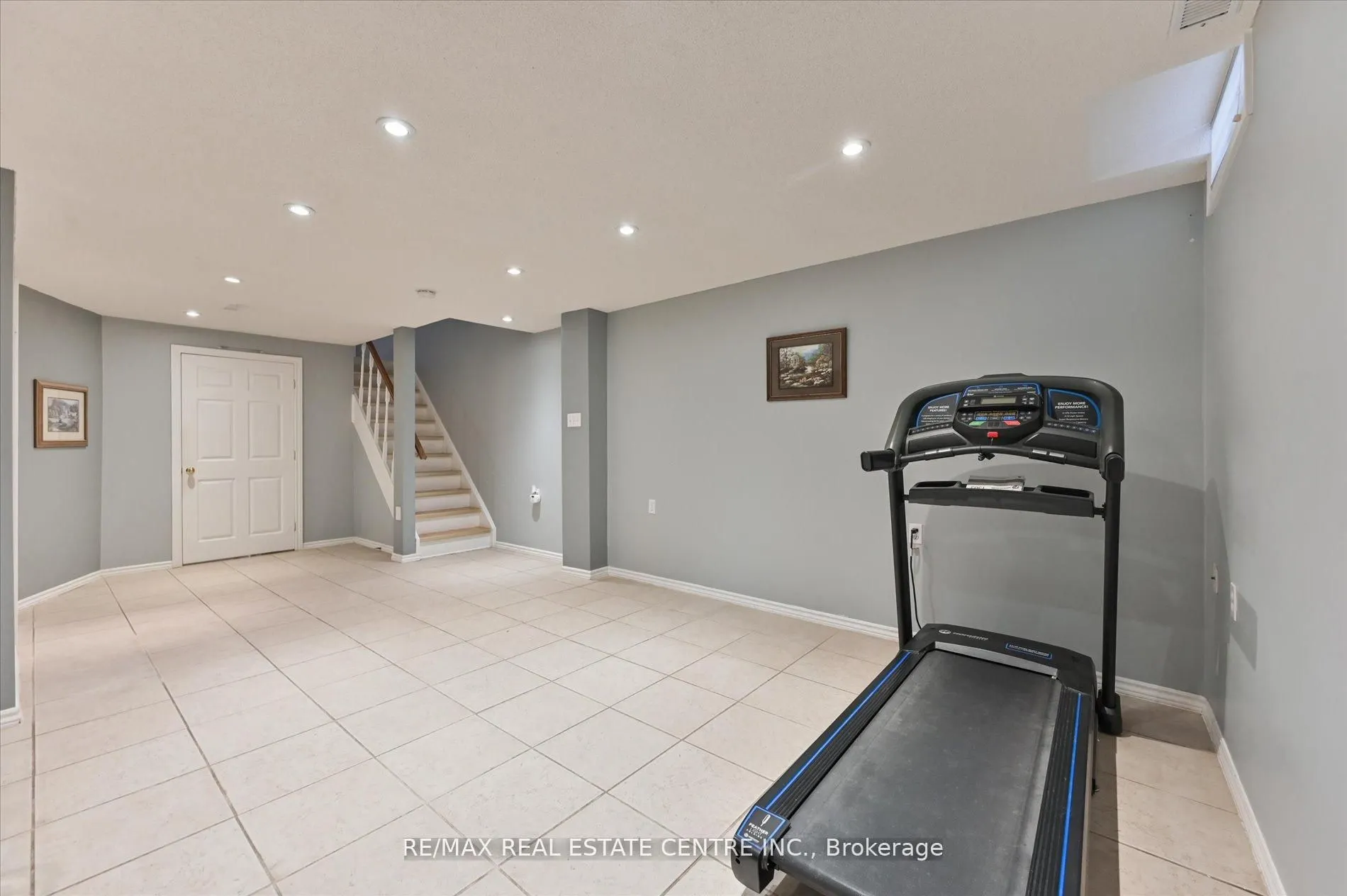 1091 Windbrook Grove