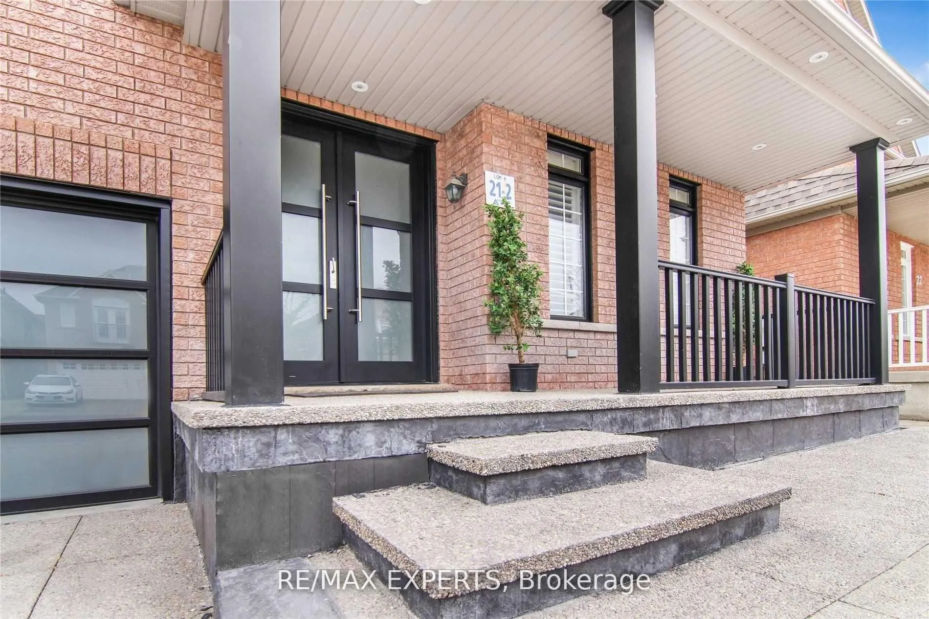 20 Delmonico Road
