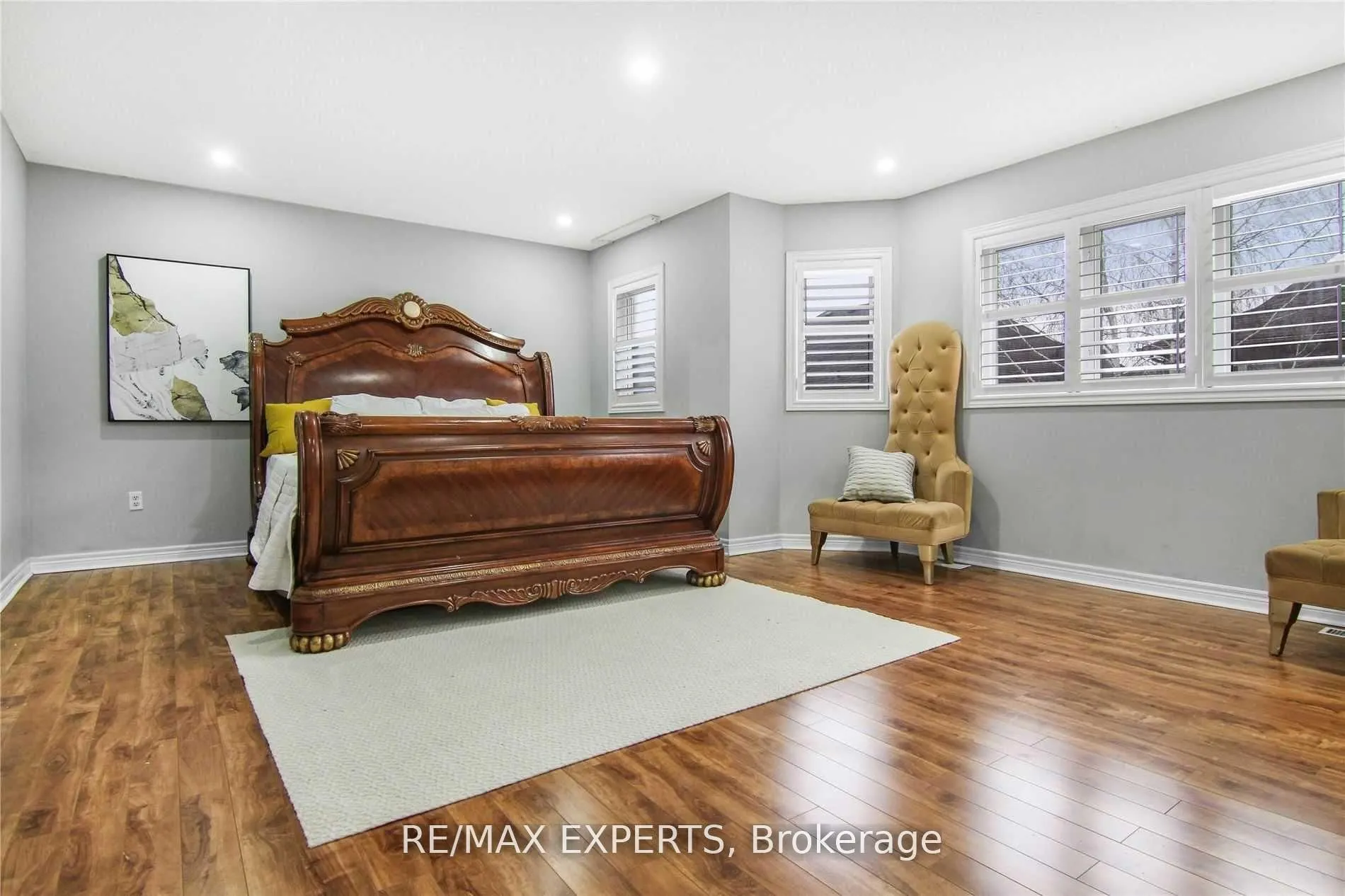 20 Delmonico Road