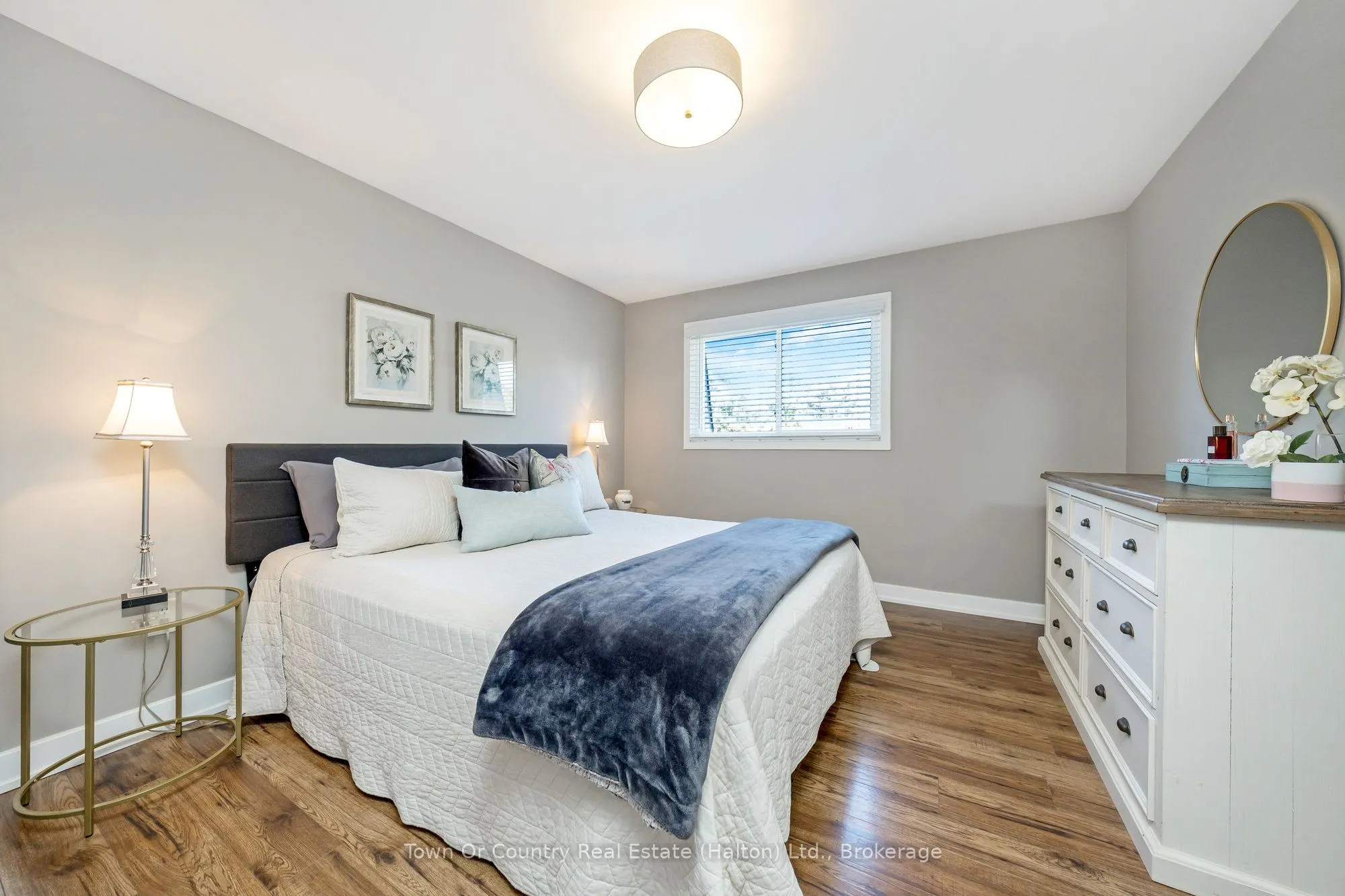 371 Bronte Street S, #86