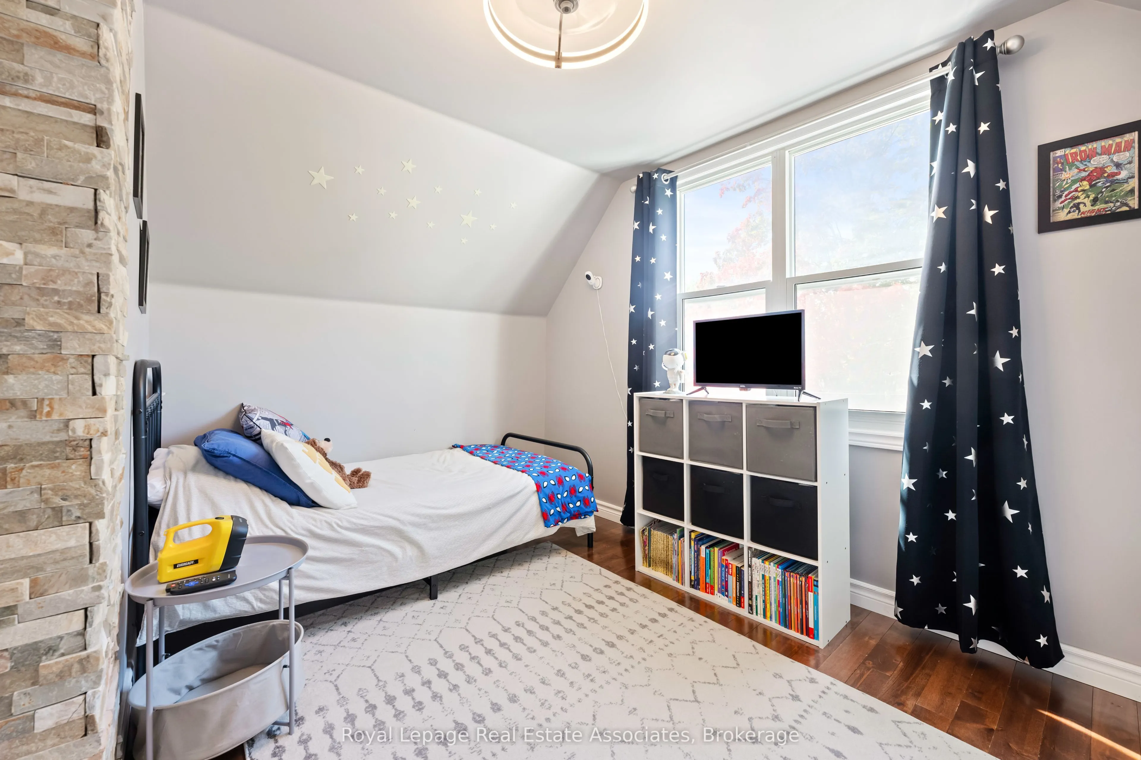 10 Normandy Boulevard