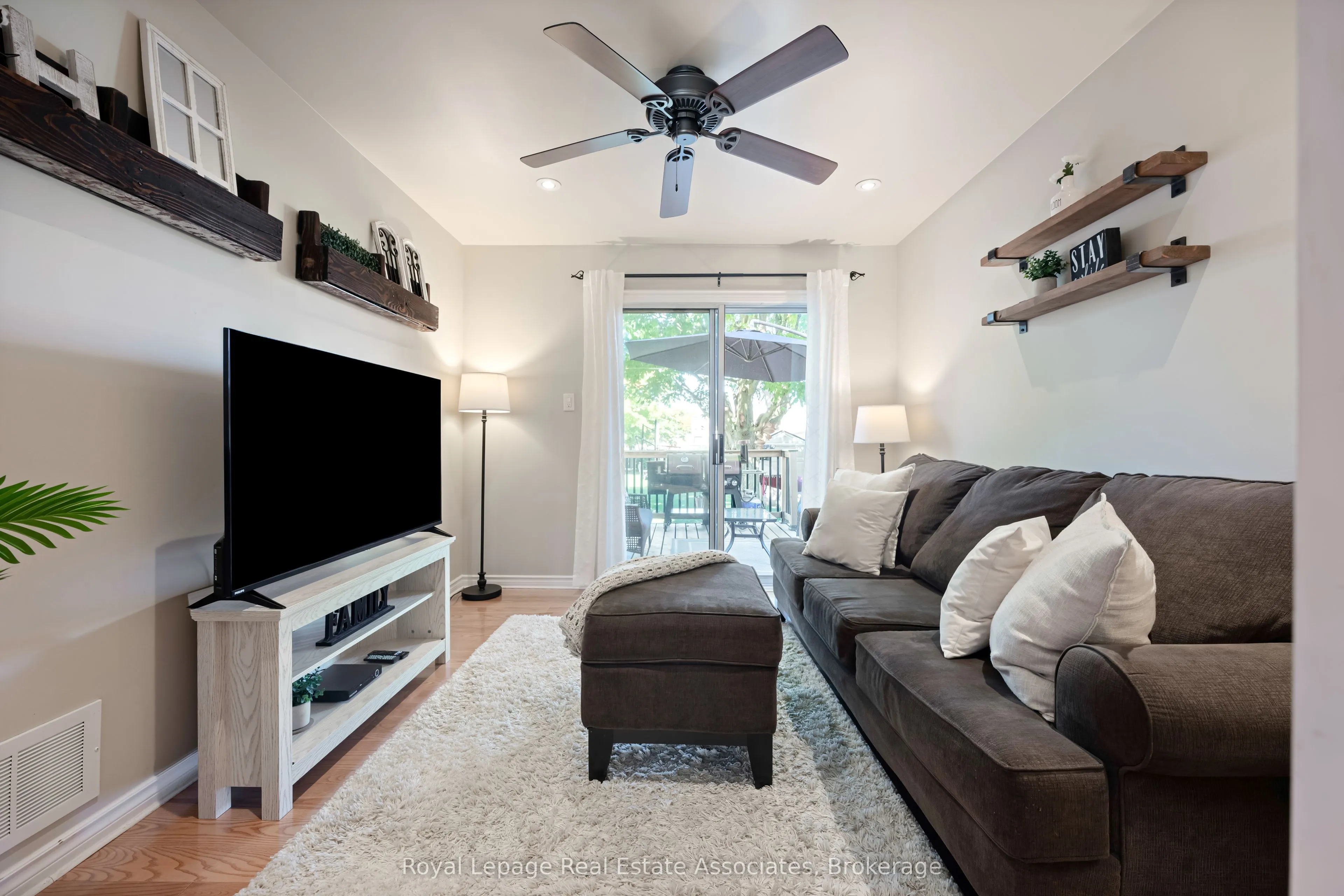 10 Normandy Boulevard