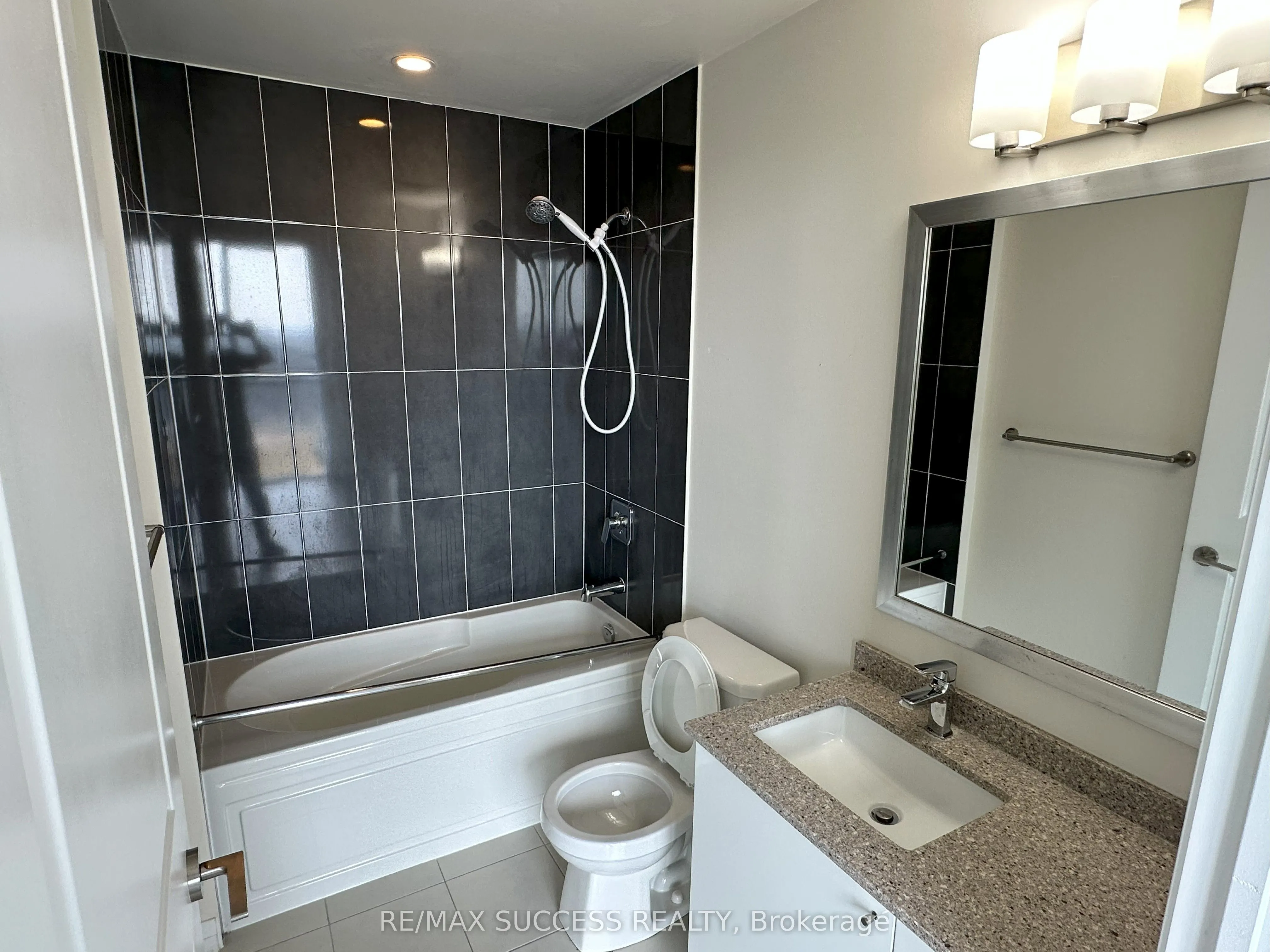 5025 Four Springs Avenue, #1909