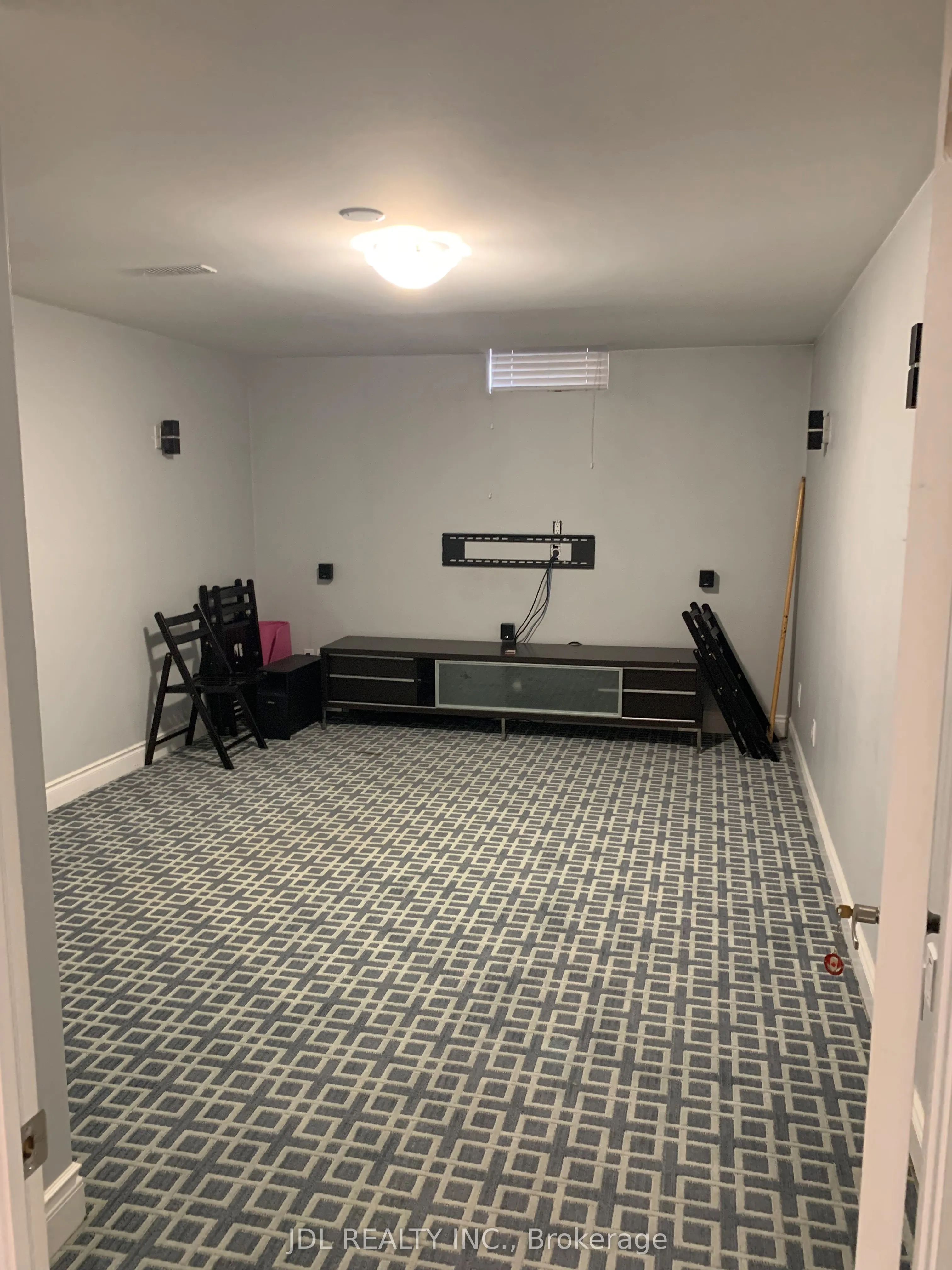 23 Millstone Drive