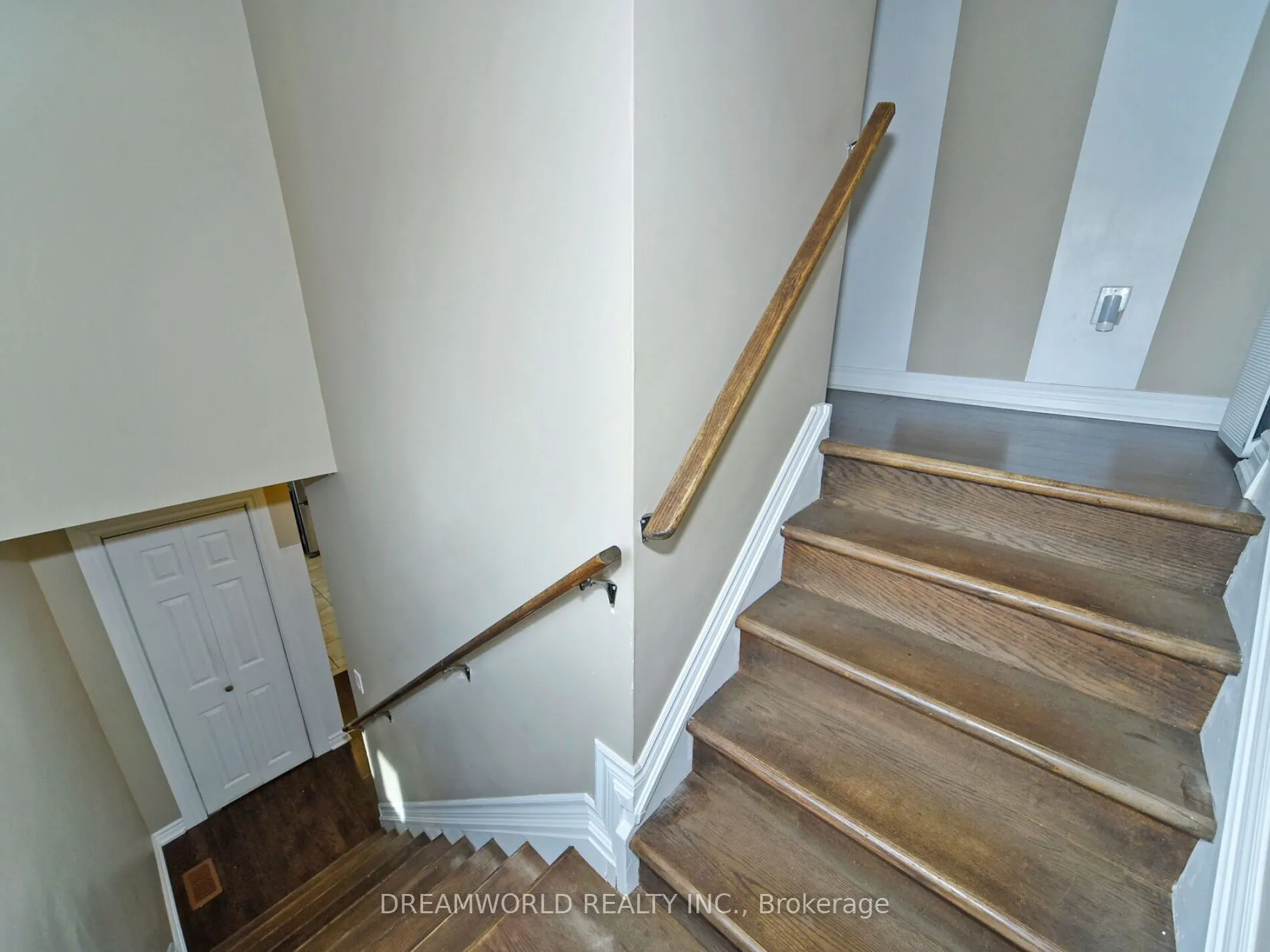 185 Habitant Drive