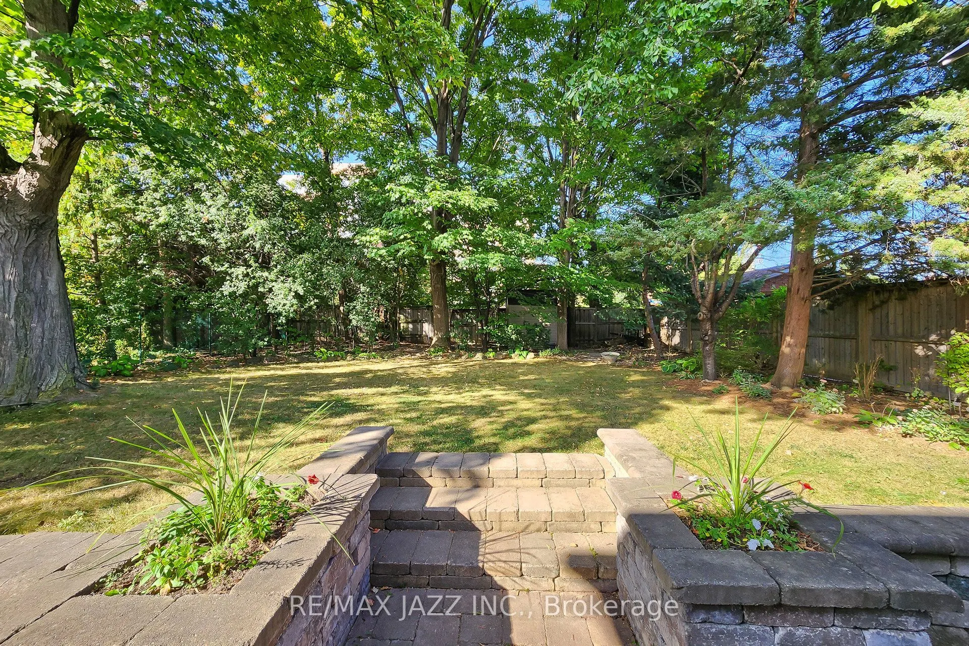 43 Kingsborough Crescent