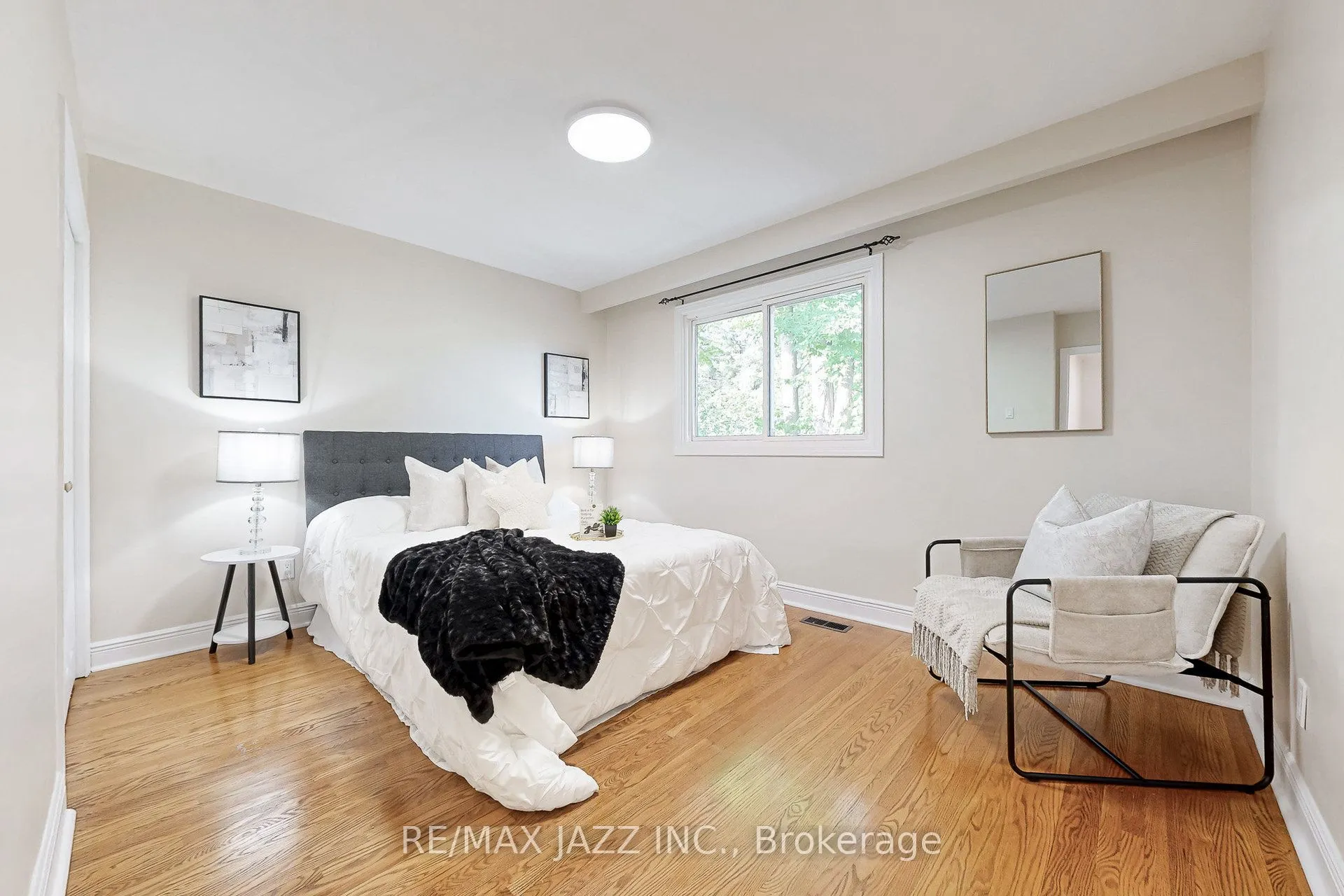 43 Kingsborough Crescent