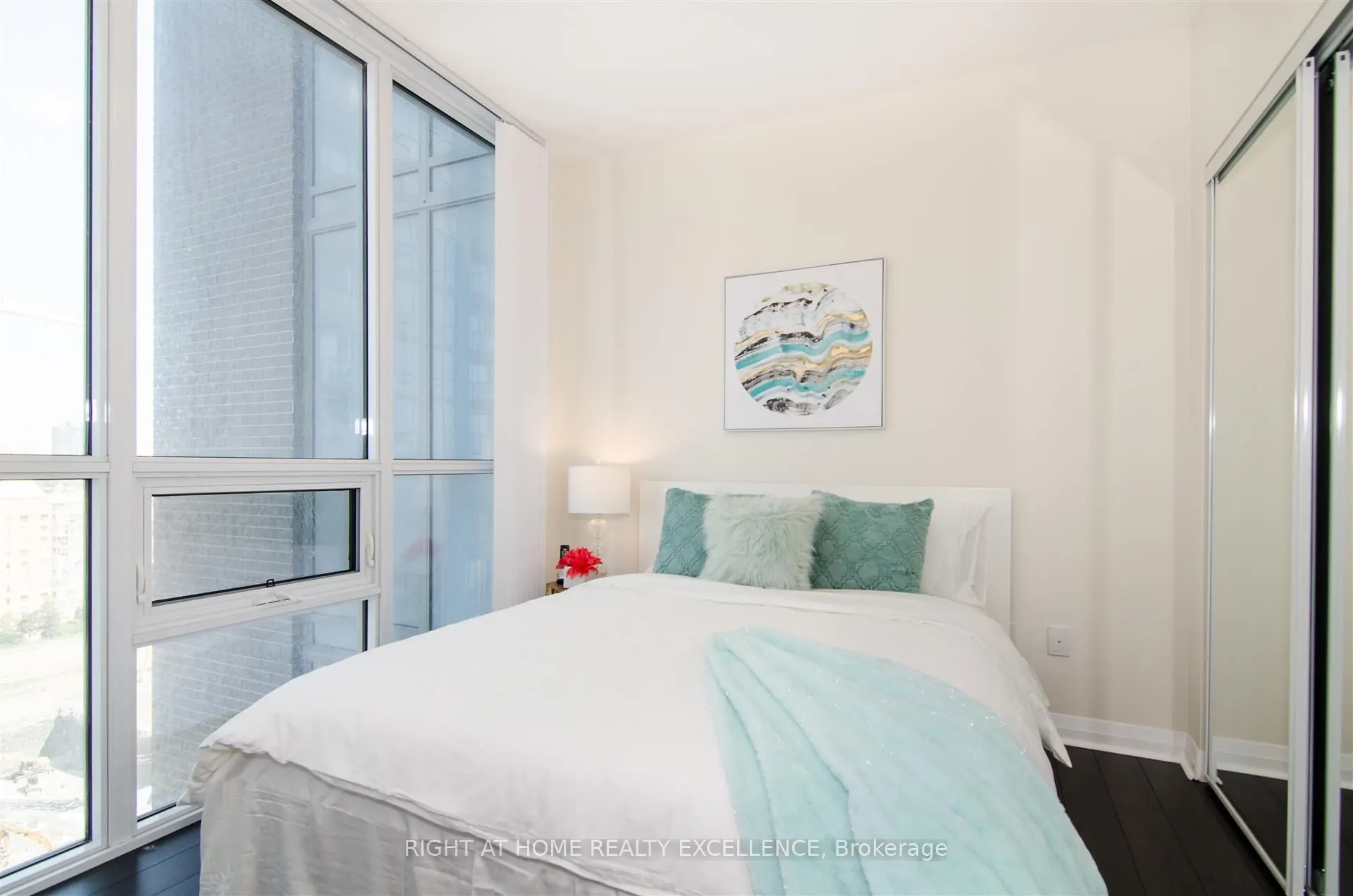 5025 Four Springs Avenue, #1309