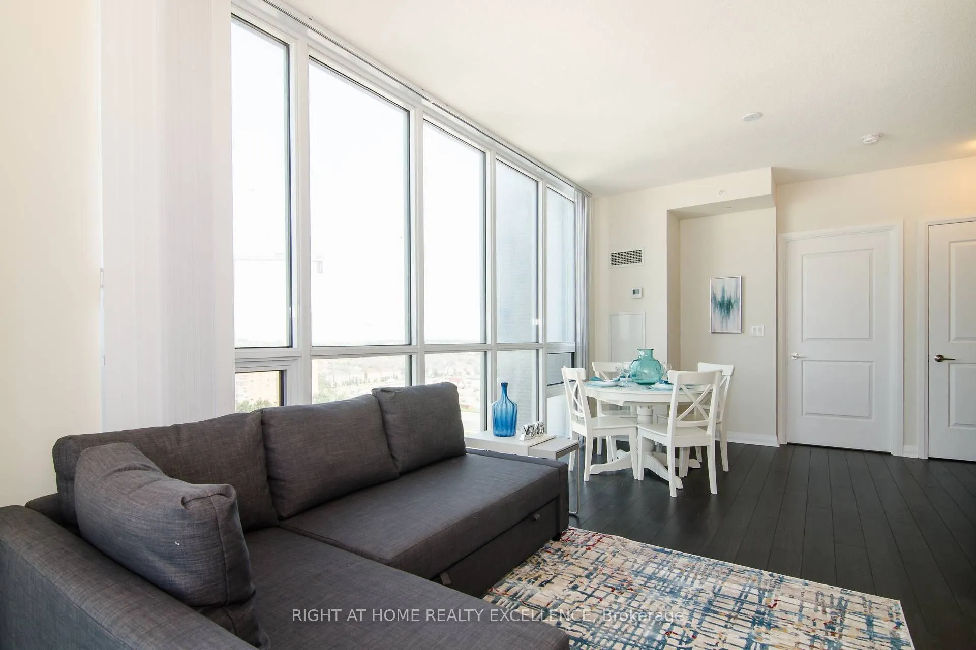 5025 Four Springs Avenue, #1309
