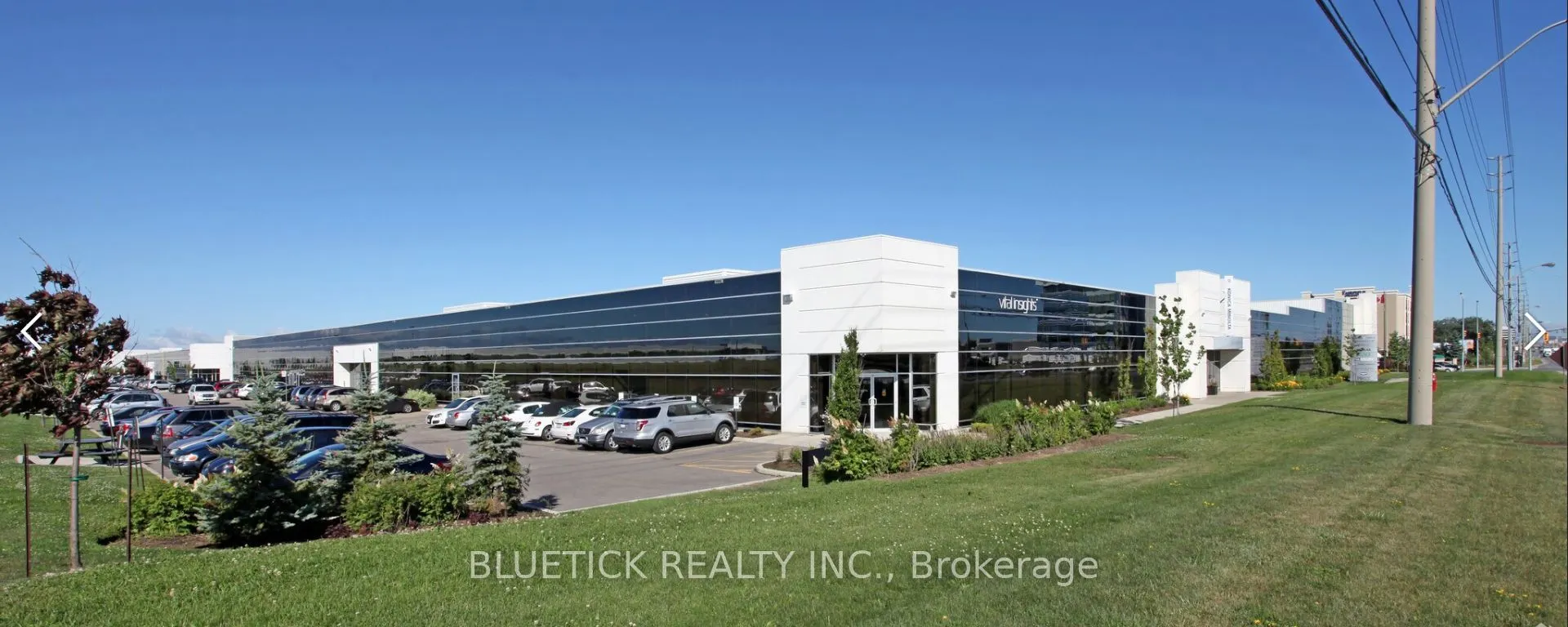 60 Courtneypark Drive W, #4B