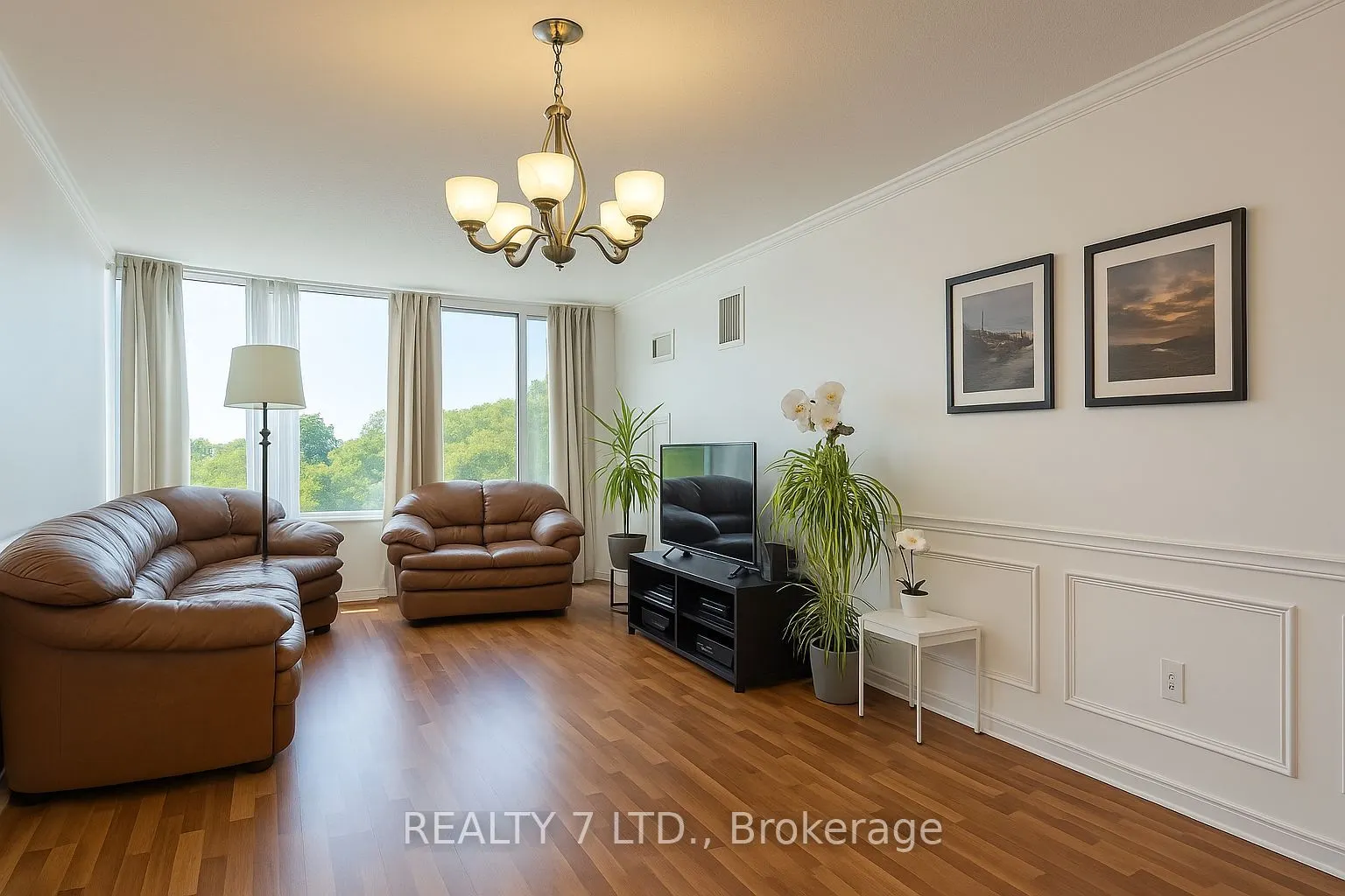 1270 Maple Crossing Boulevard, #412