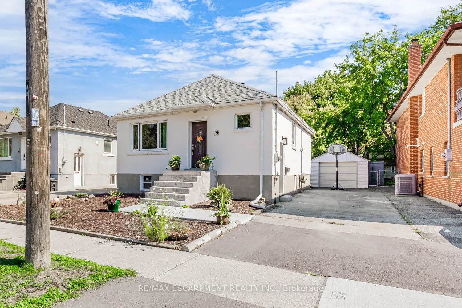 19 Stock Avenue