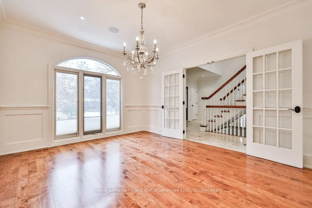 24 Raymar Place