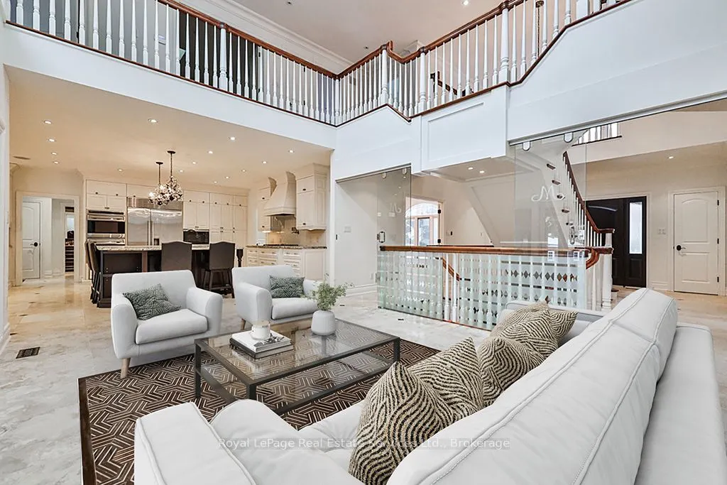 24 Raymar Place