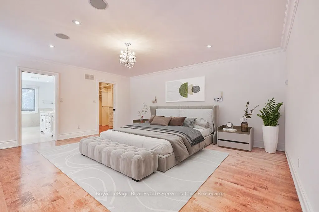 24 Raymar Place