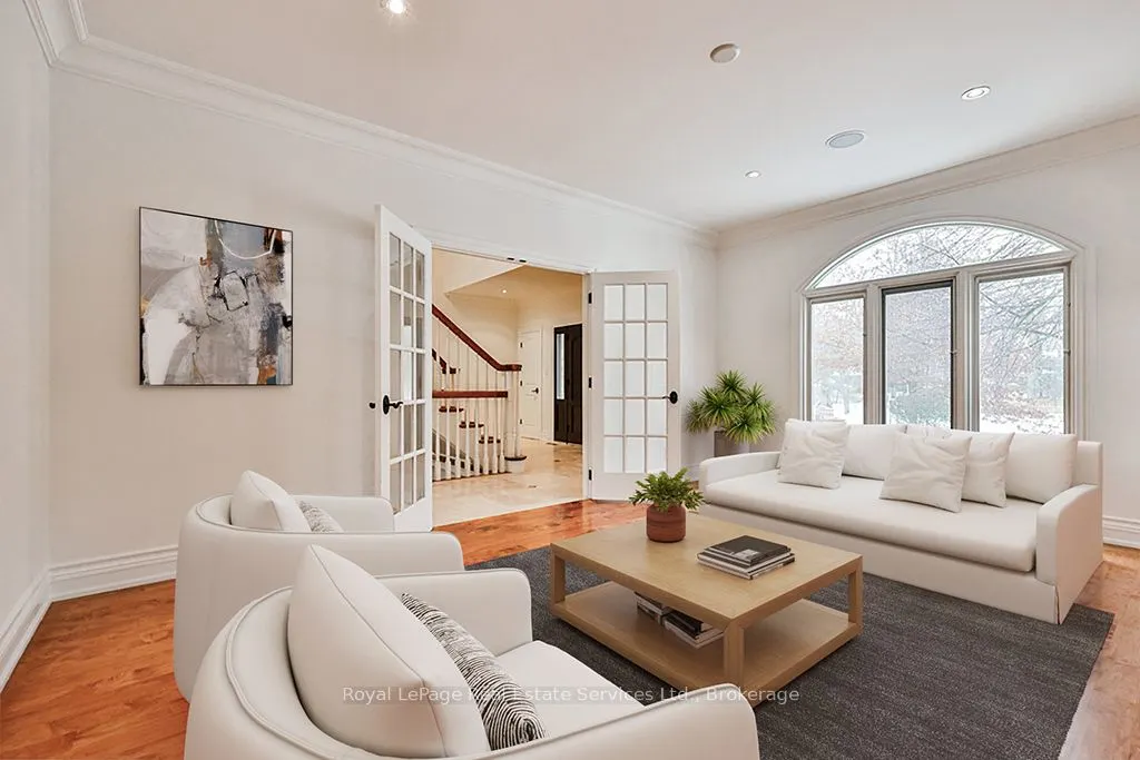 24 Raymar Place
