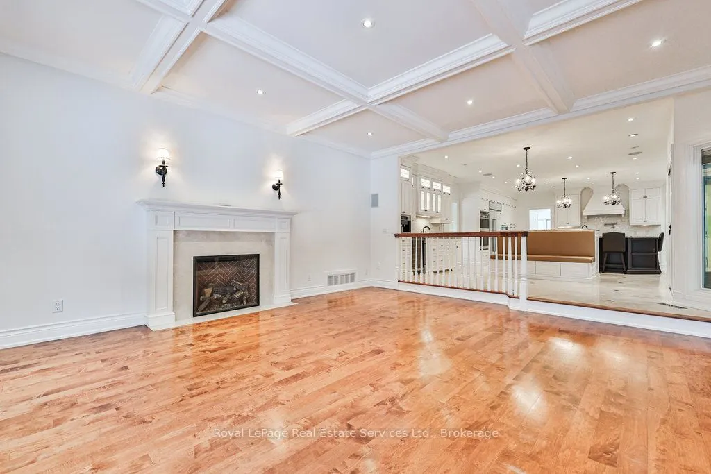 24 Raymar Place