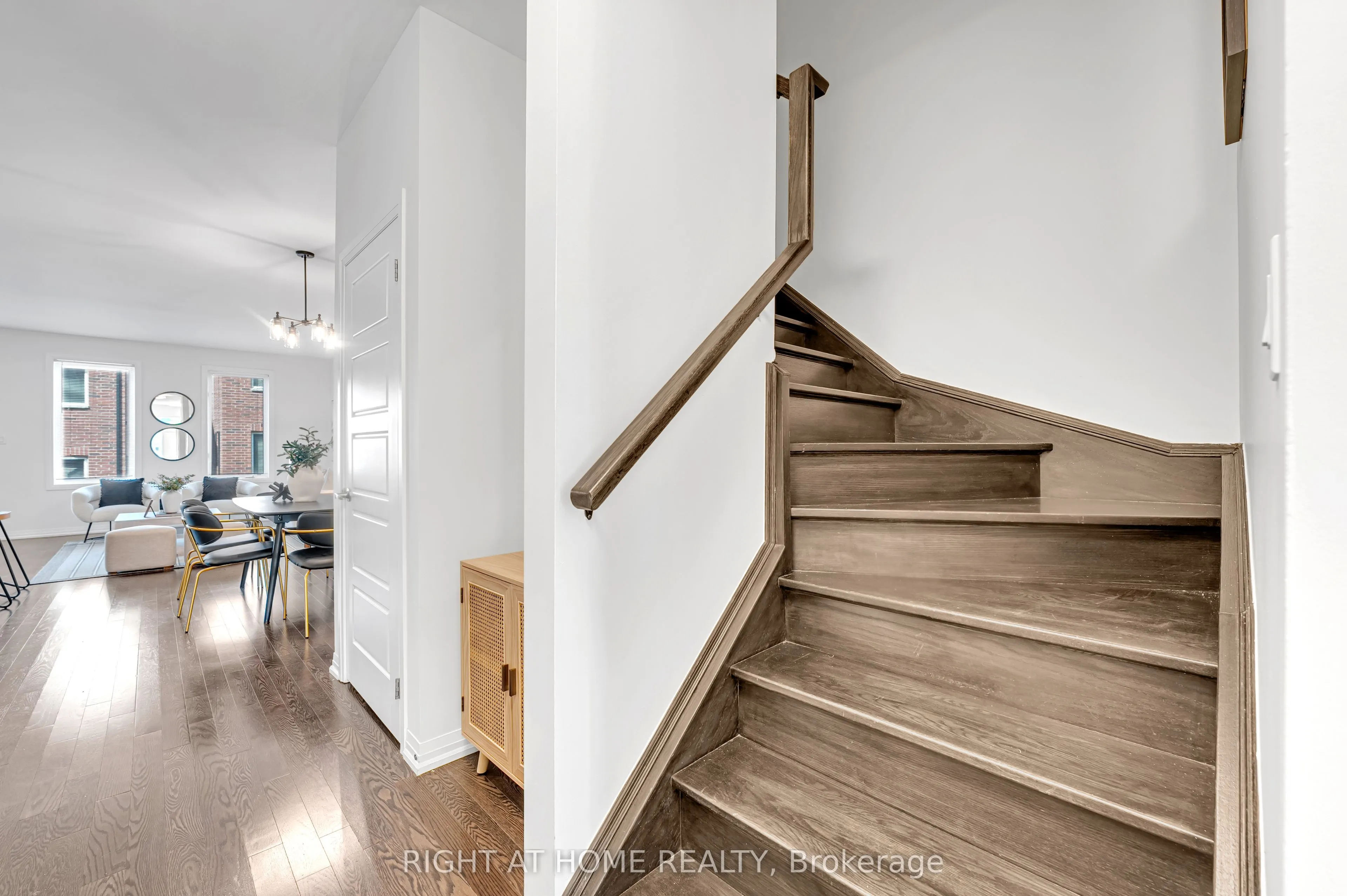 59 Henry Crescent