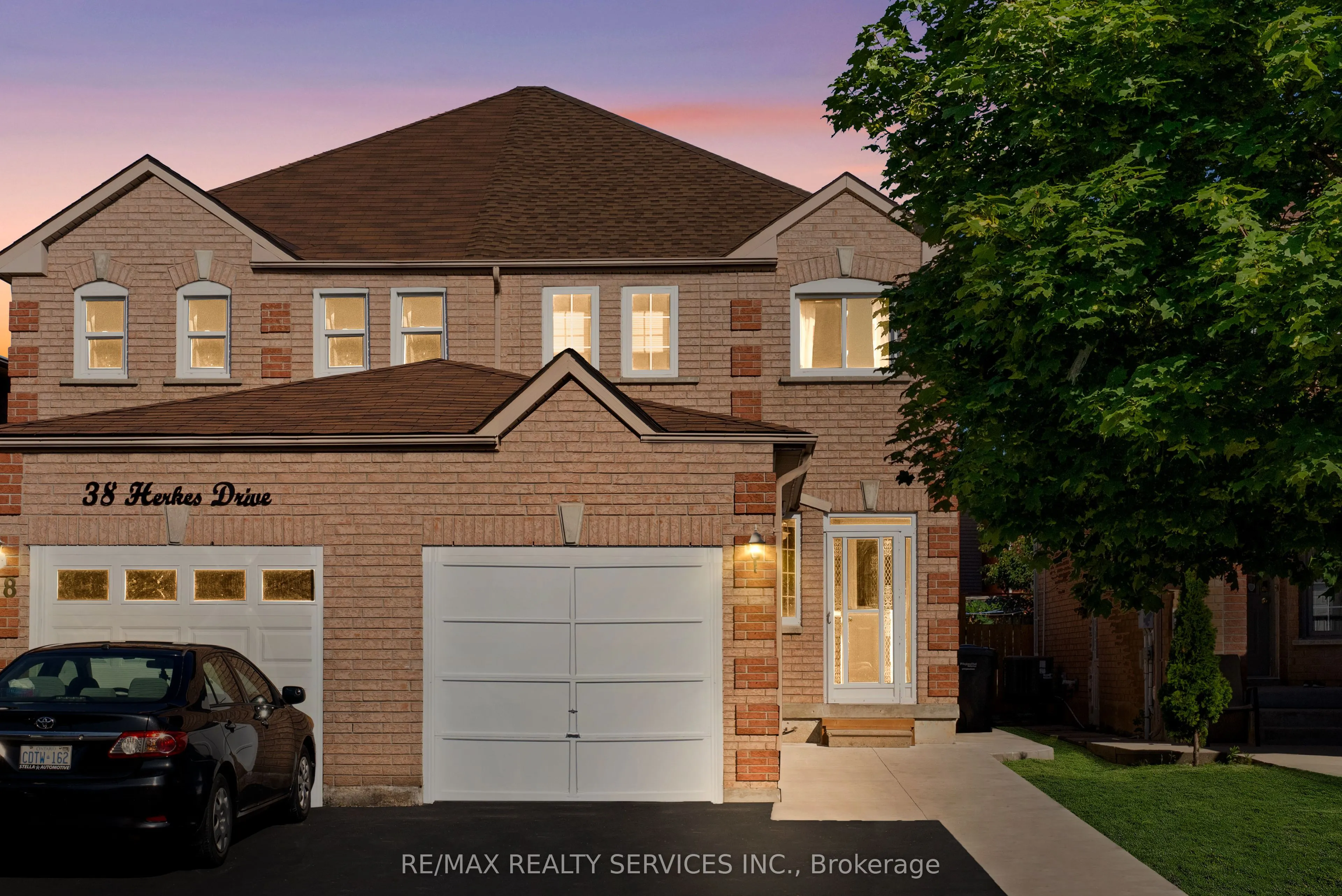 40 Herkes Drive