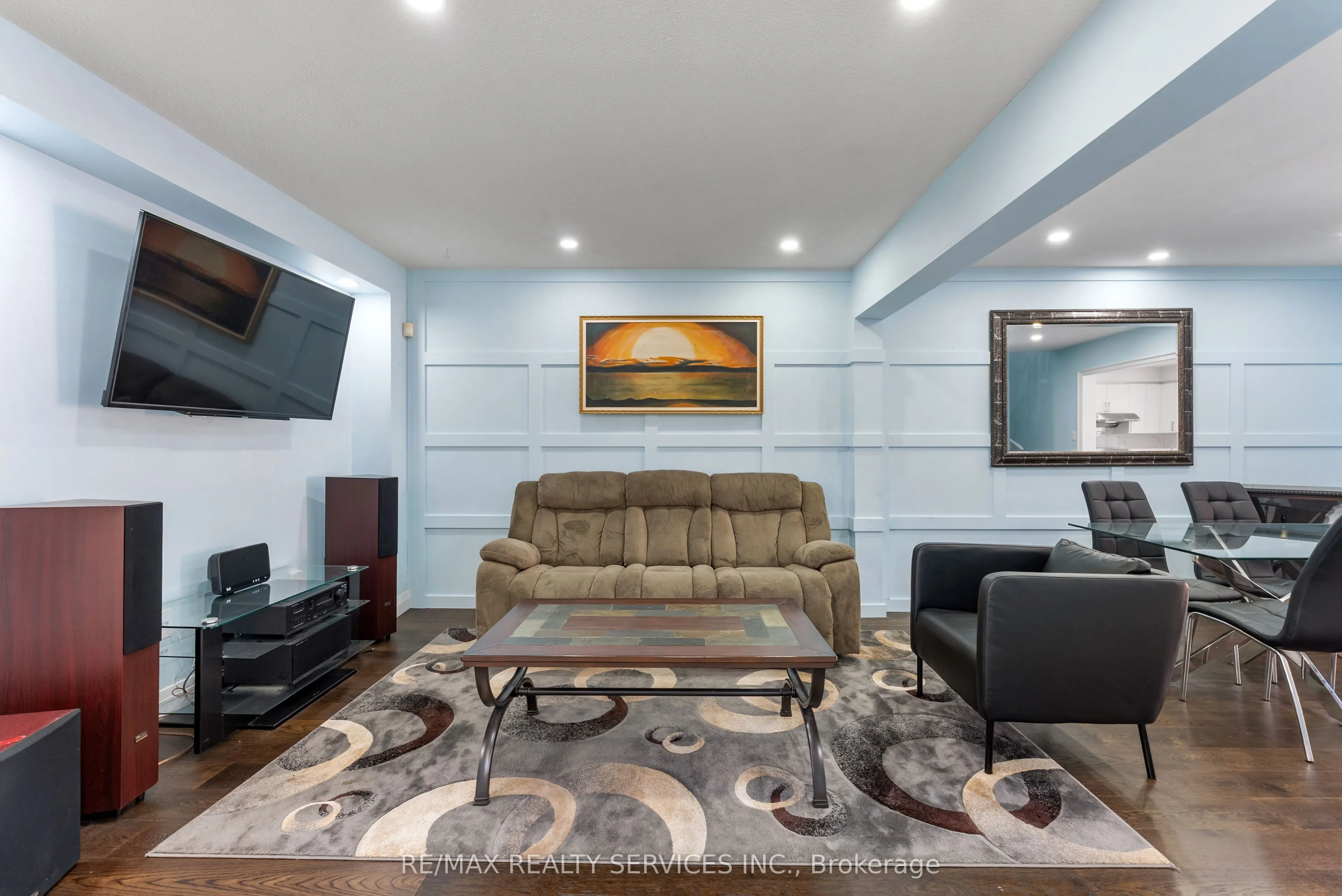 40 Herkes Drive