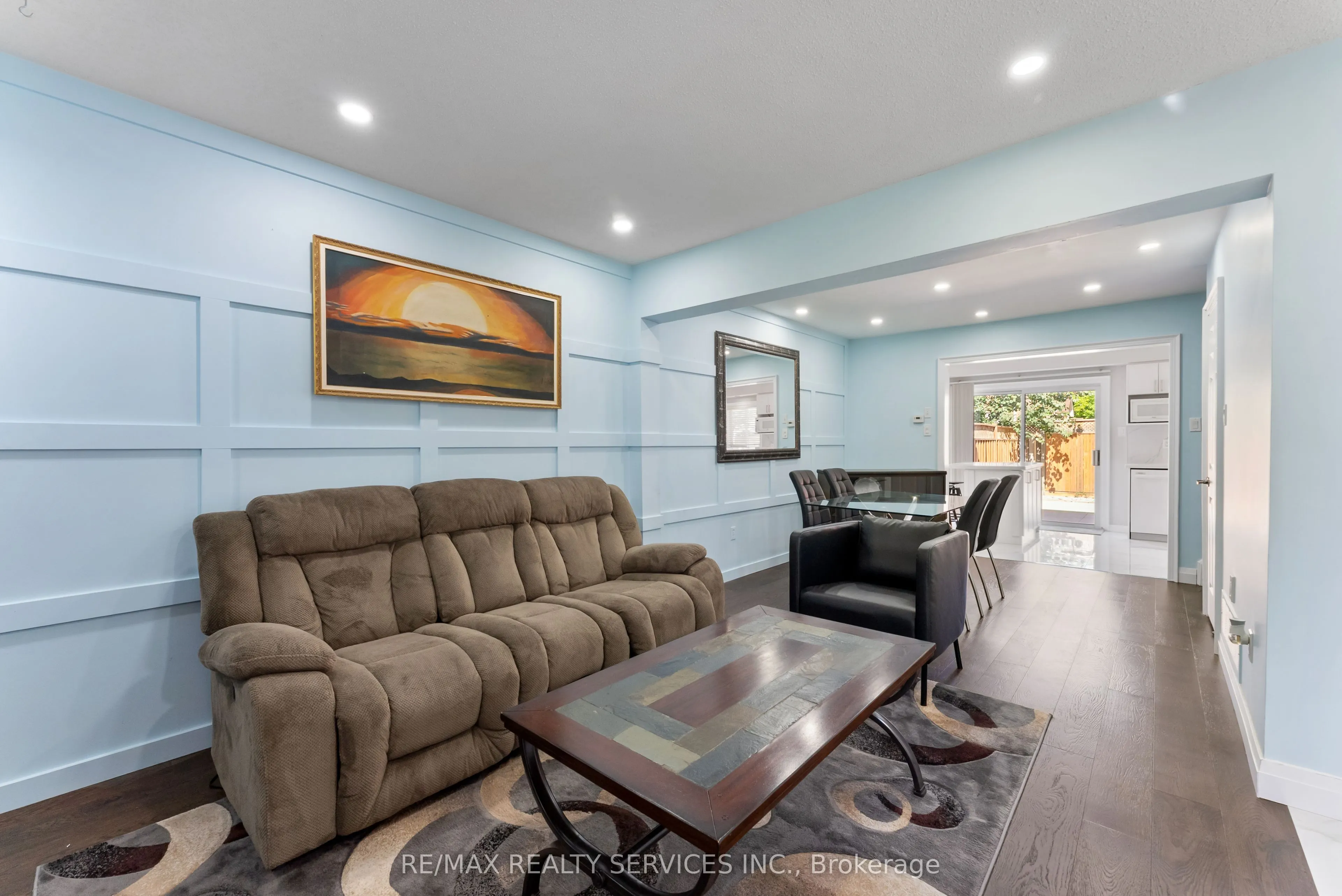 40 Herkes Drive