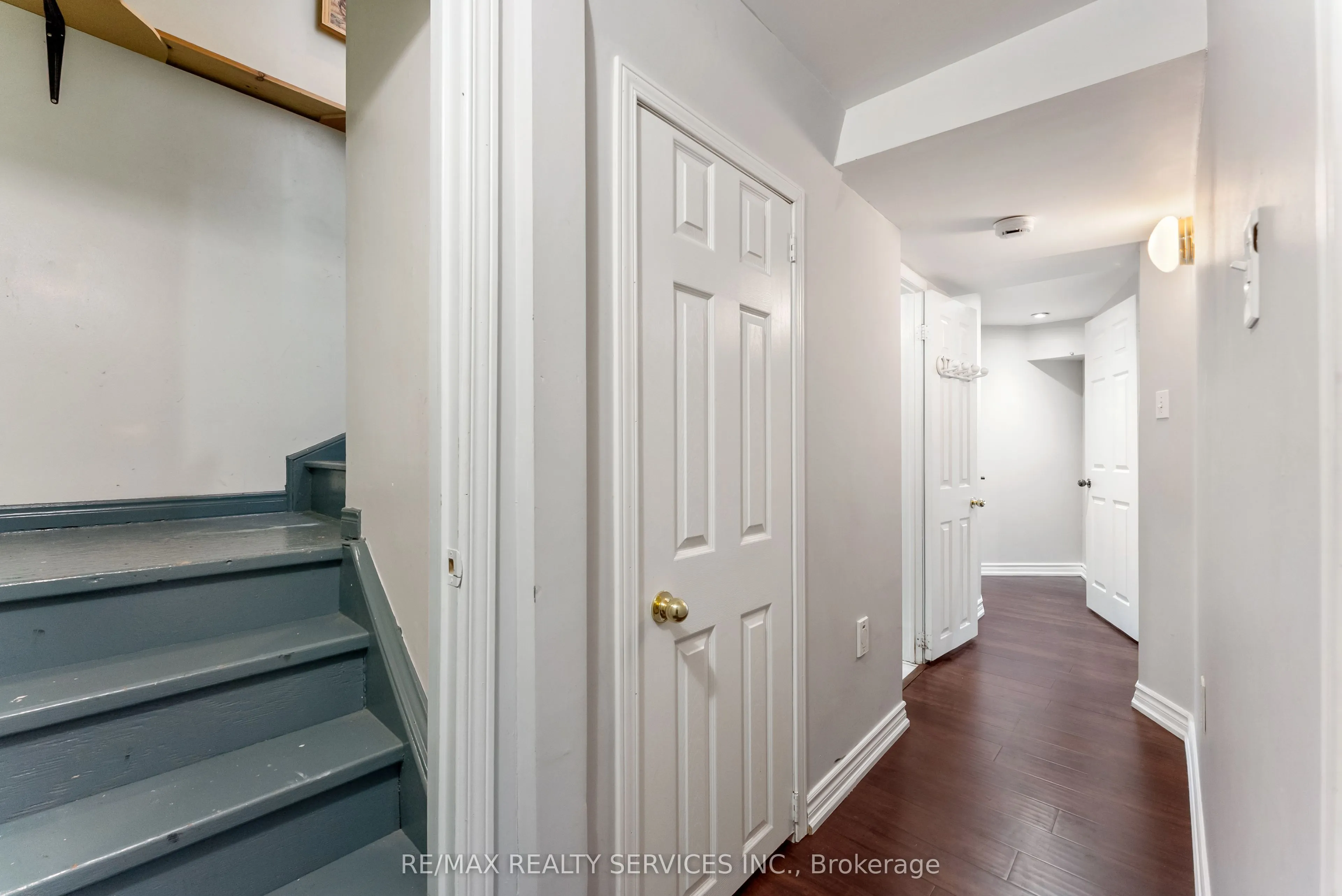 40 Herkes Drive