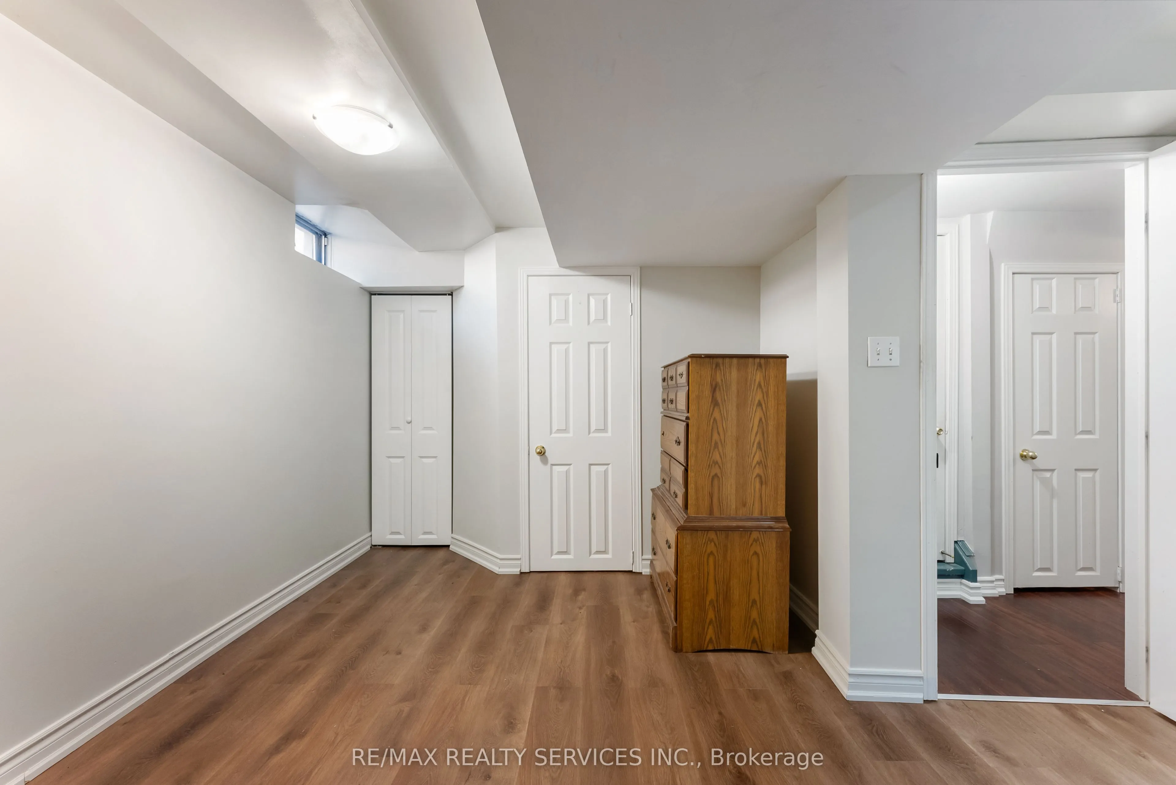40 Herkes Drive