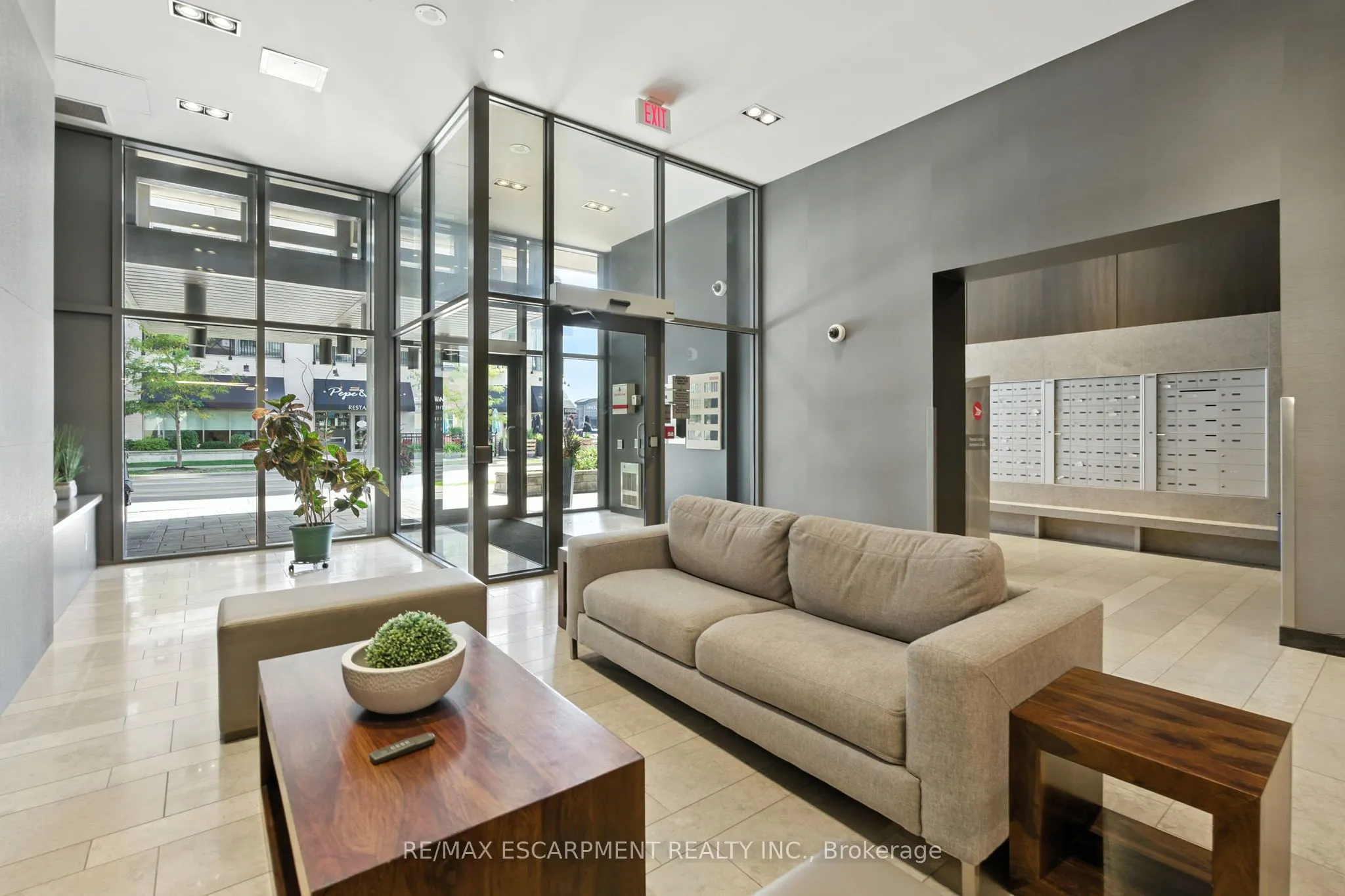 1940 Ironstone Drive, #202