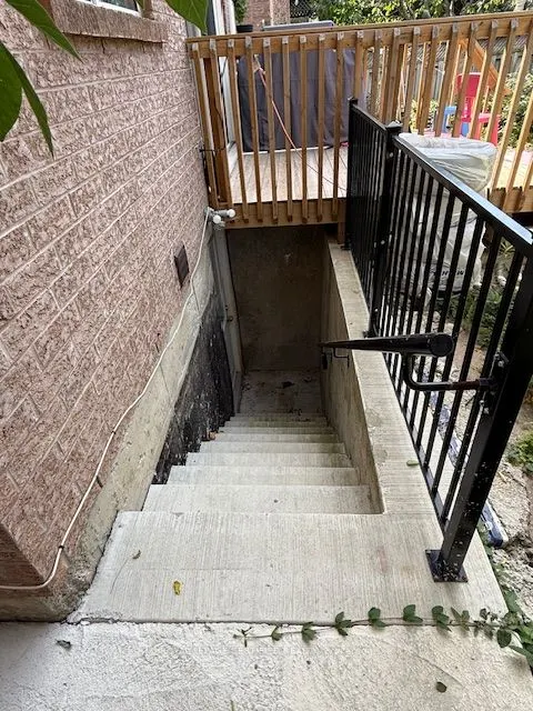 1427 Duval Drive, #lower level