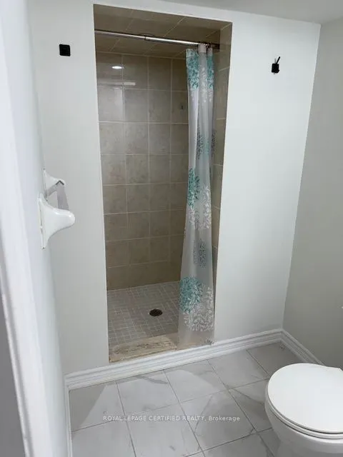 1427 Duval Drive, #lower level