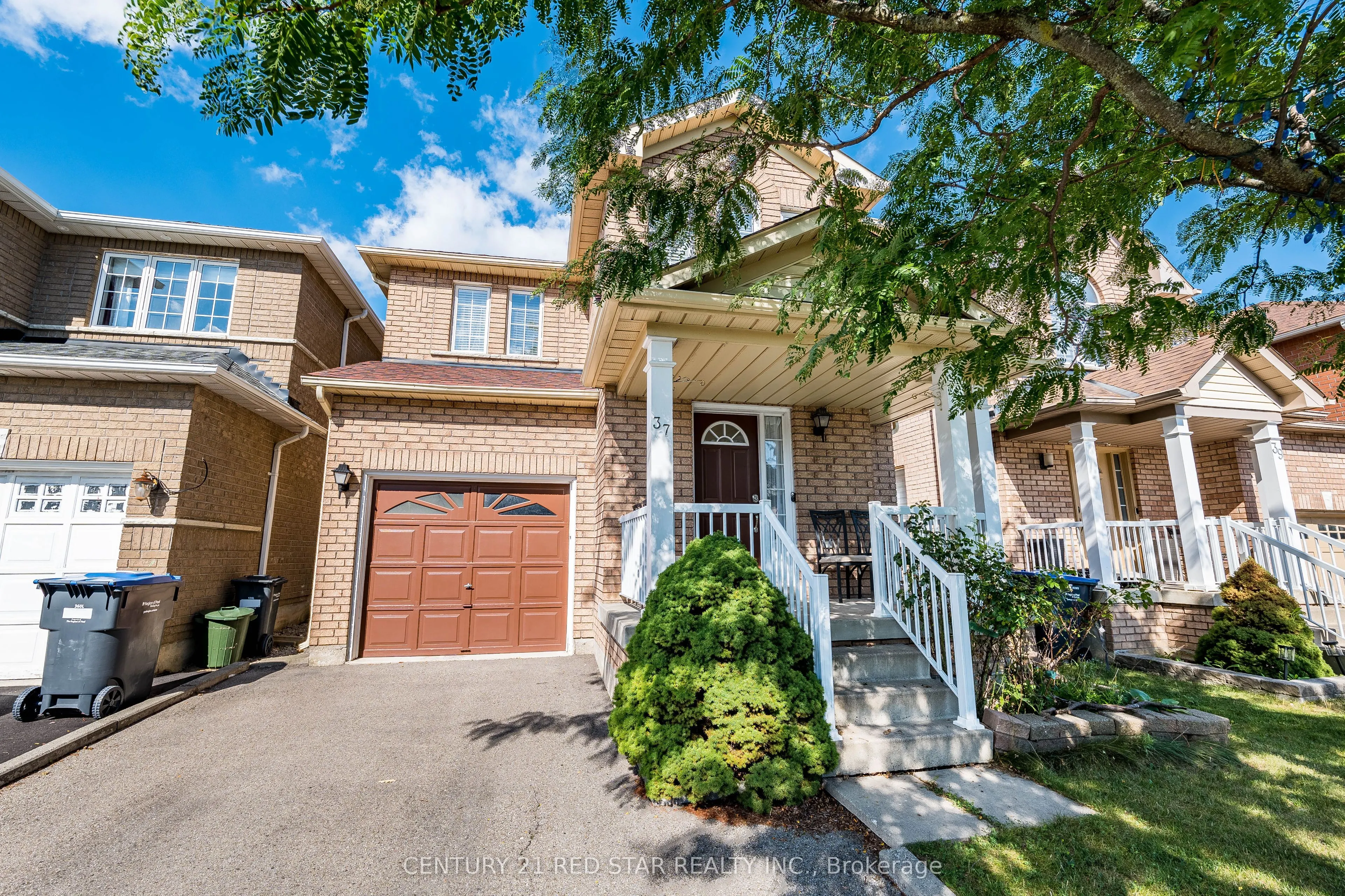 37 Oakmeadow Drive