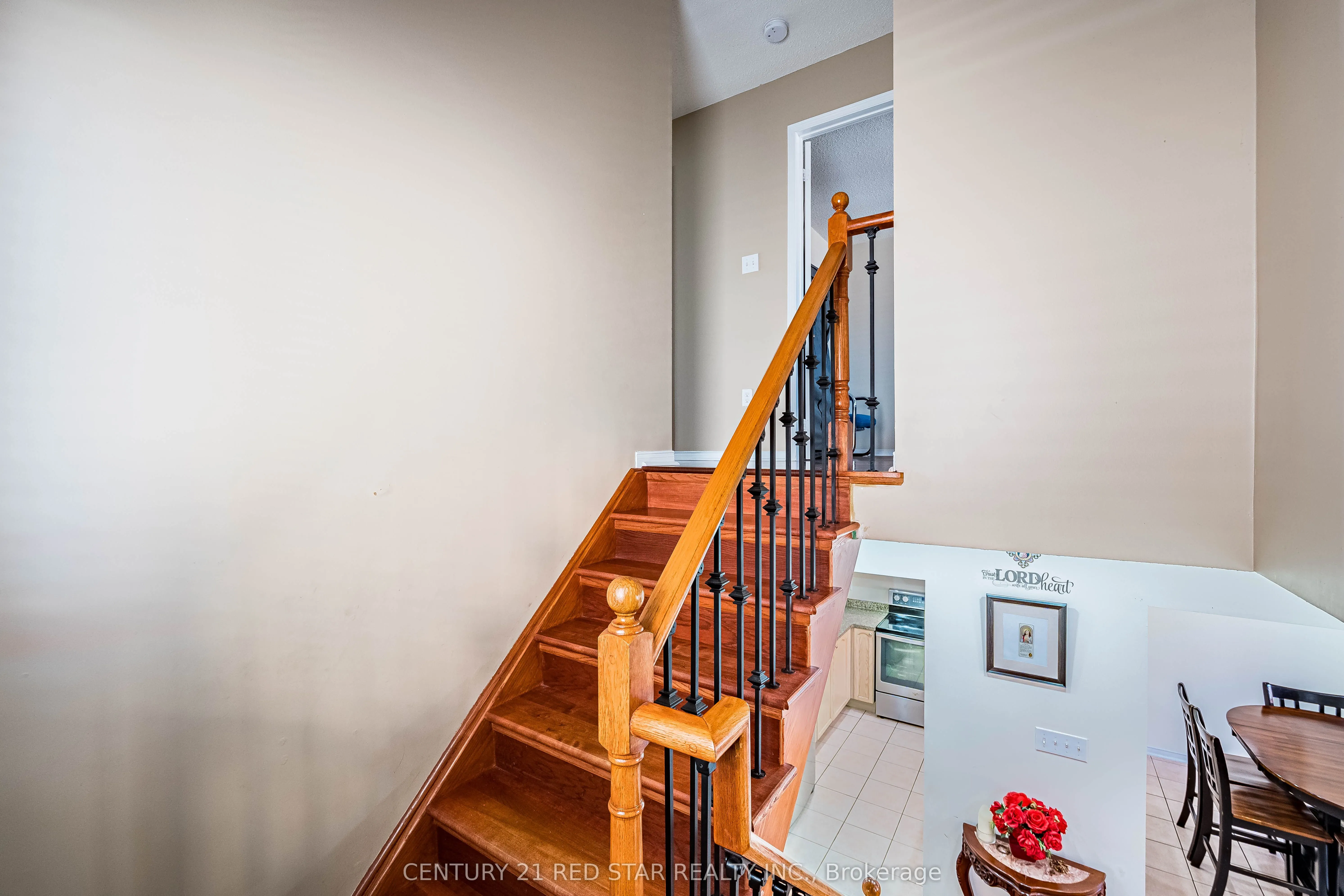 37 Oakmeadow Drive
