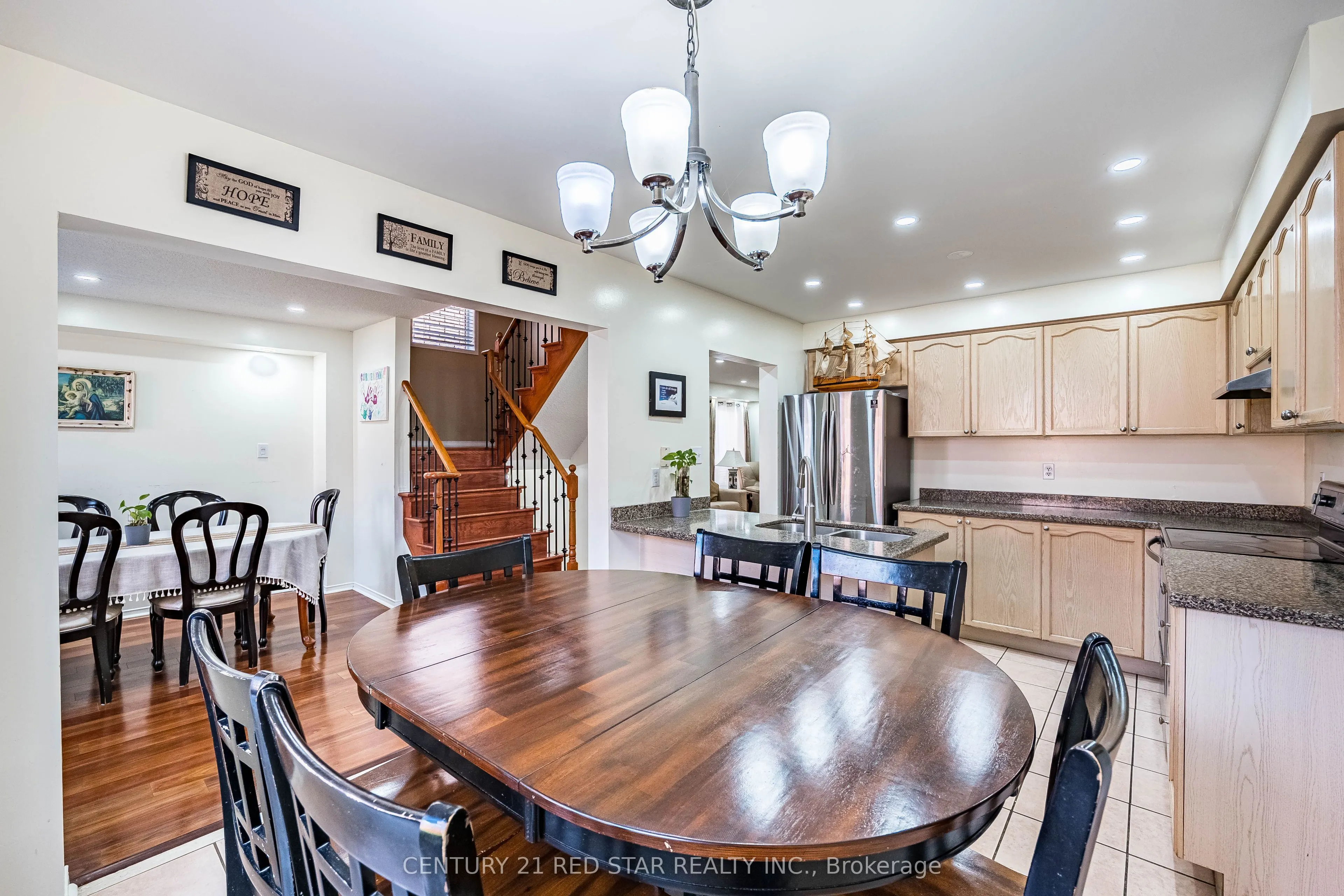 37 Oakmeadow Drive
