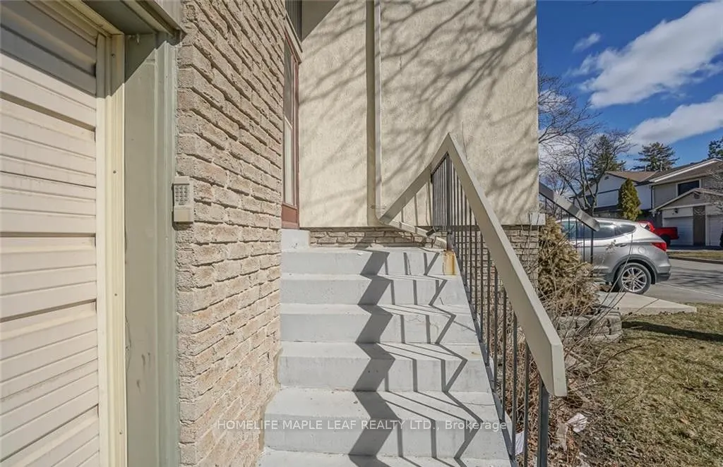 113 Ashton Crescent, #113