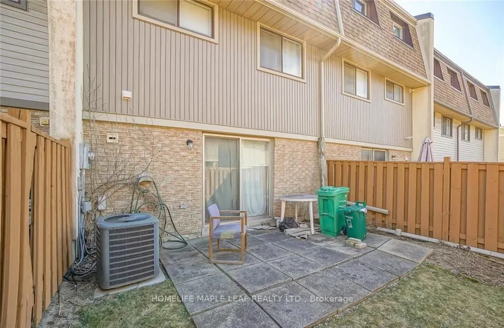 113 Ashton Crescent, #113