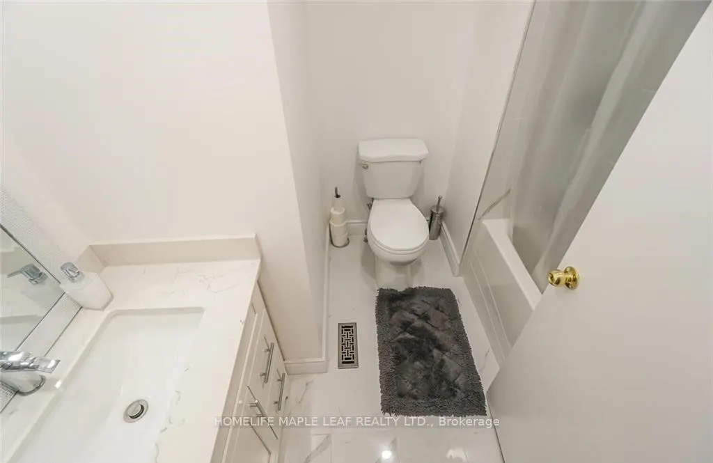 113 Ashton Crescent, #113