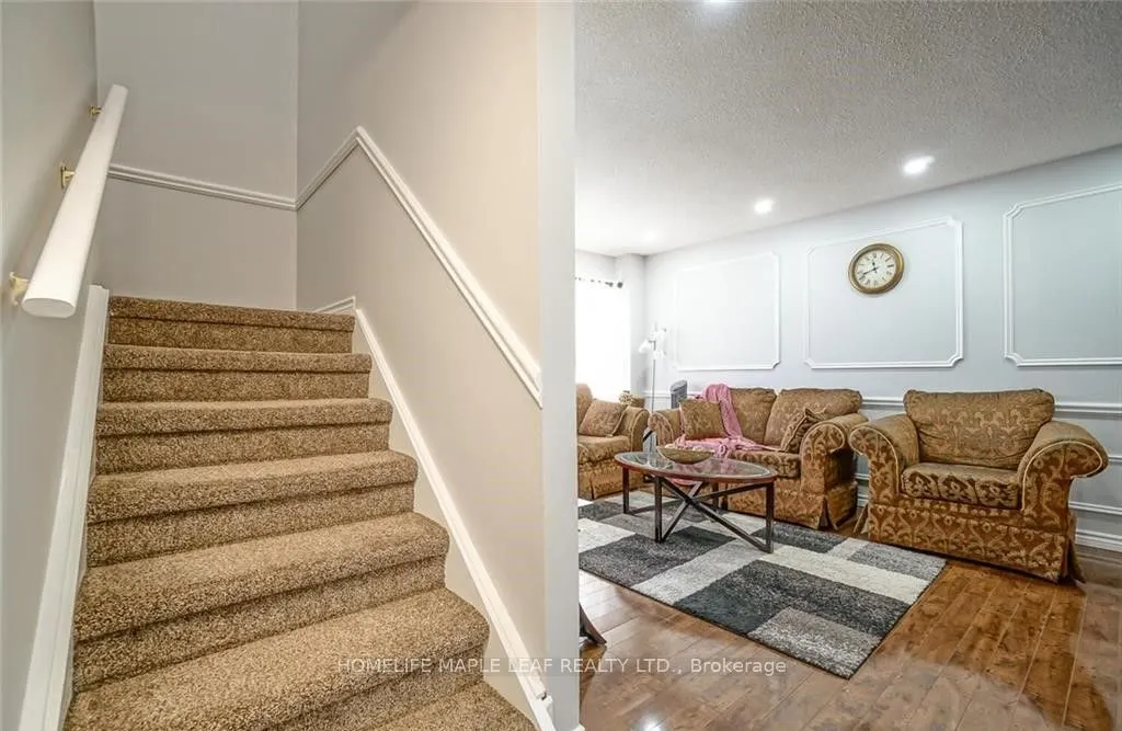 113 Ashton Crescent, #113