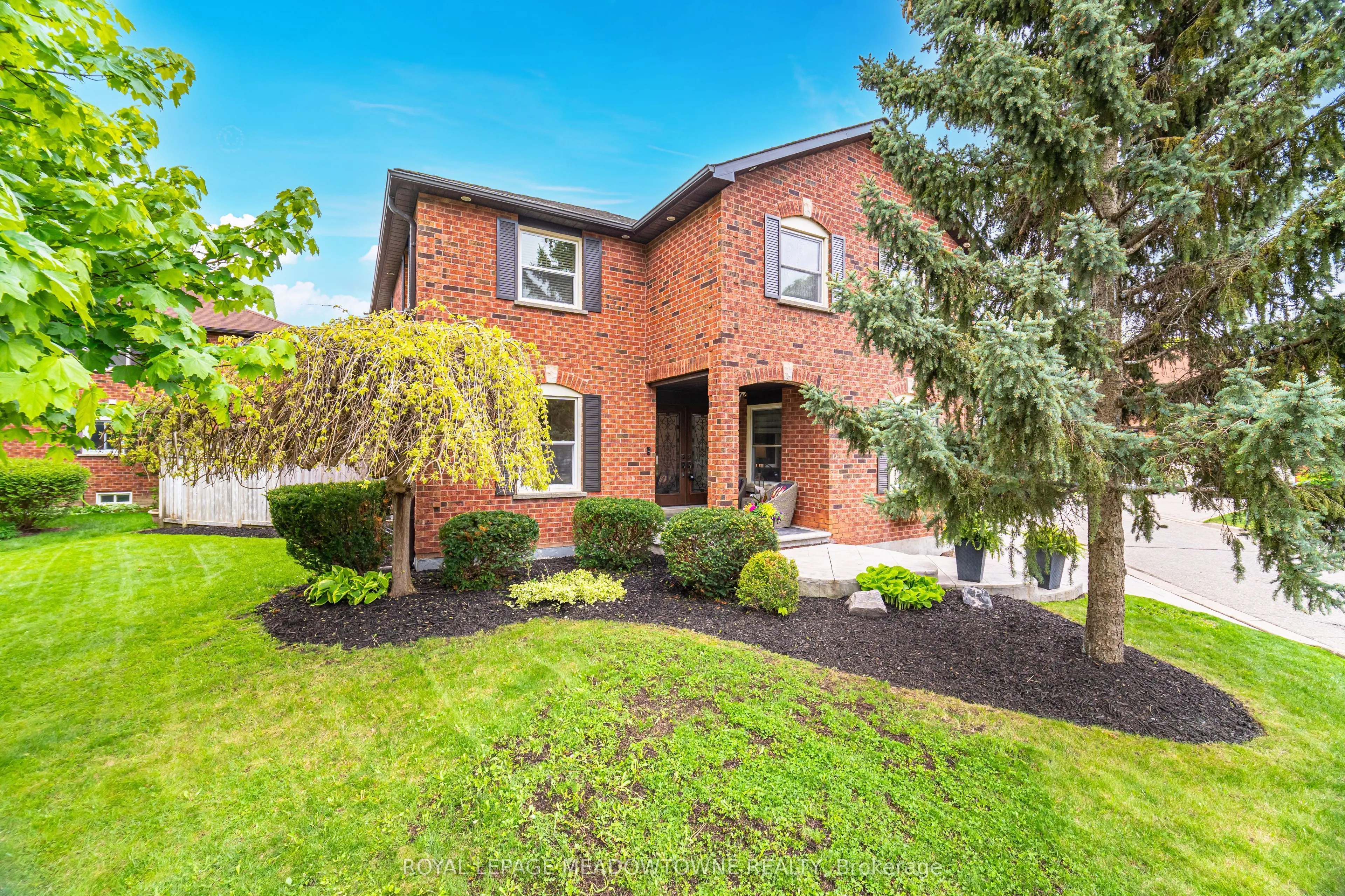 6402 Tenth Line W