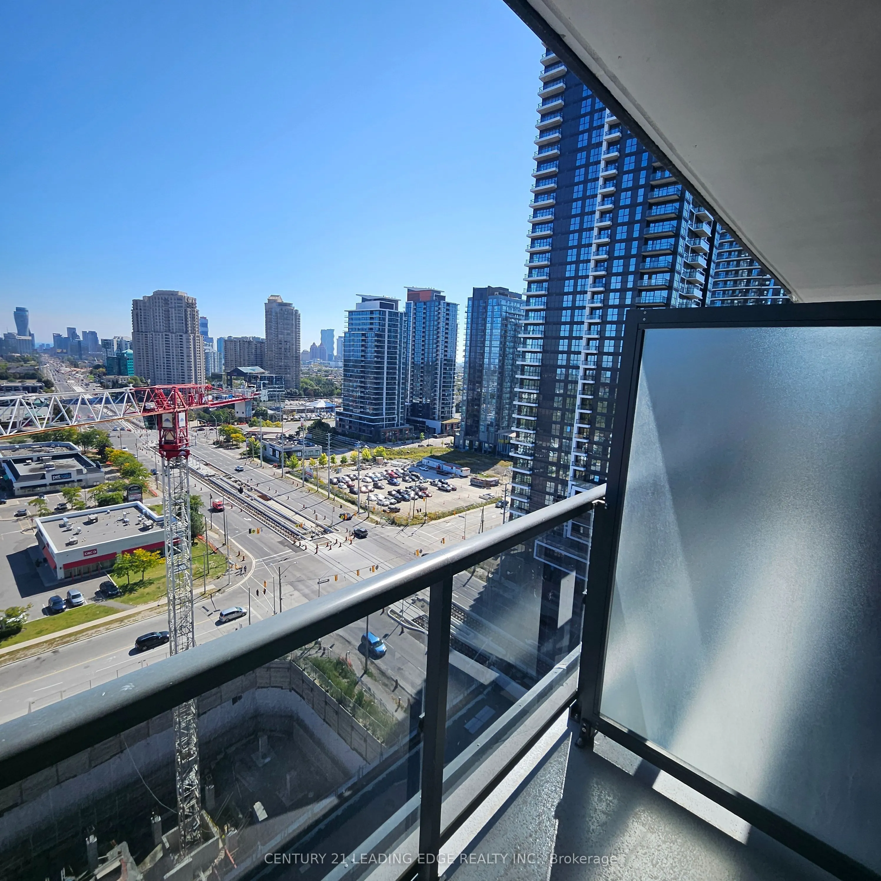5105 HURONTARIO Street, #1502