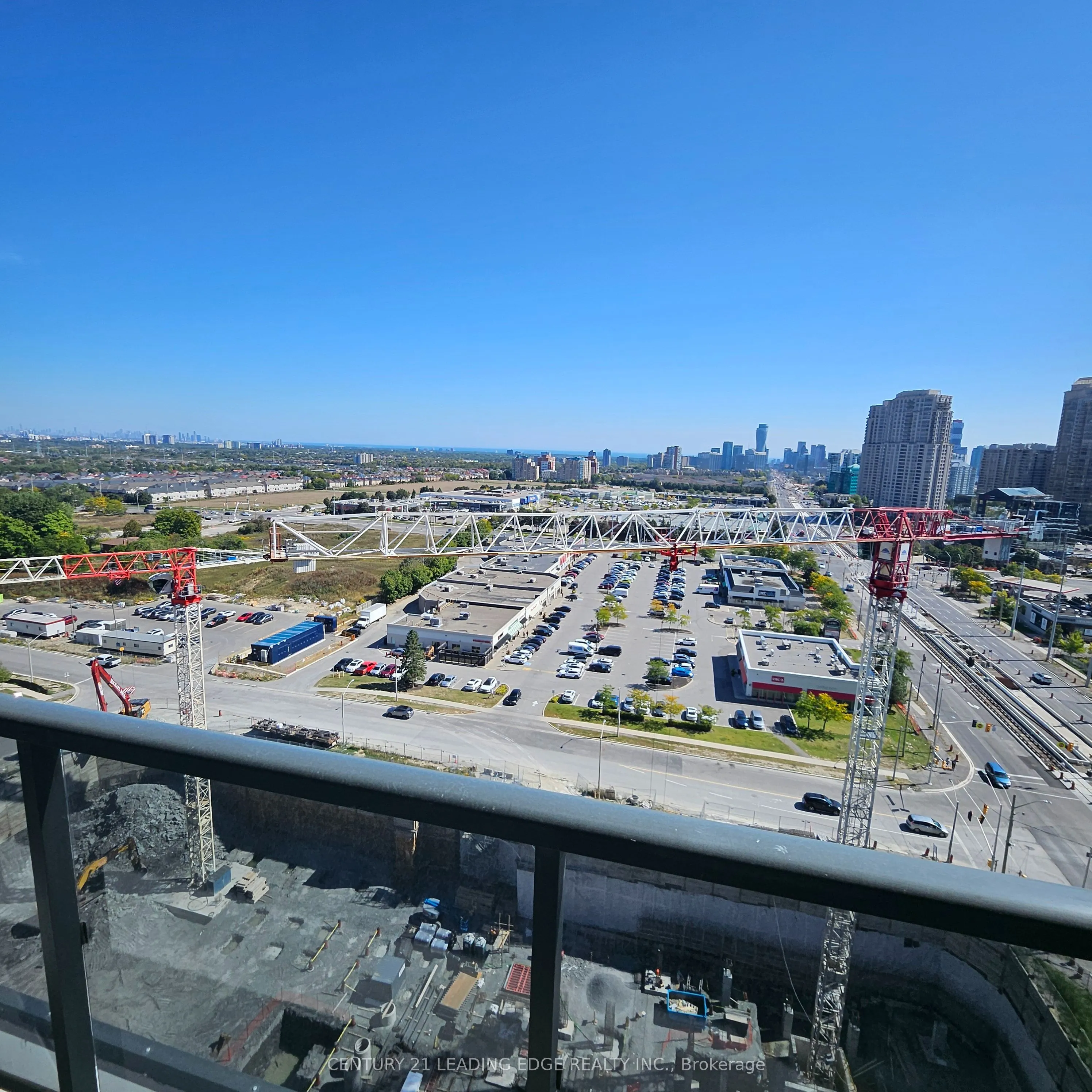 5105 HURONTARIO Street, #1502