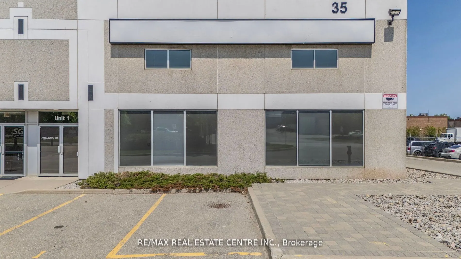 35 Nixon Road, #1