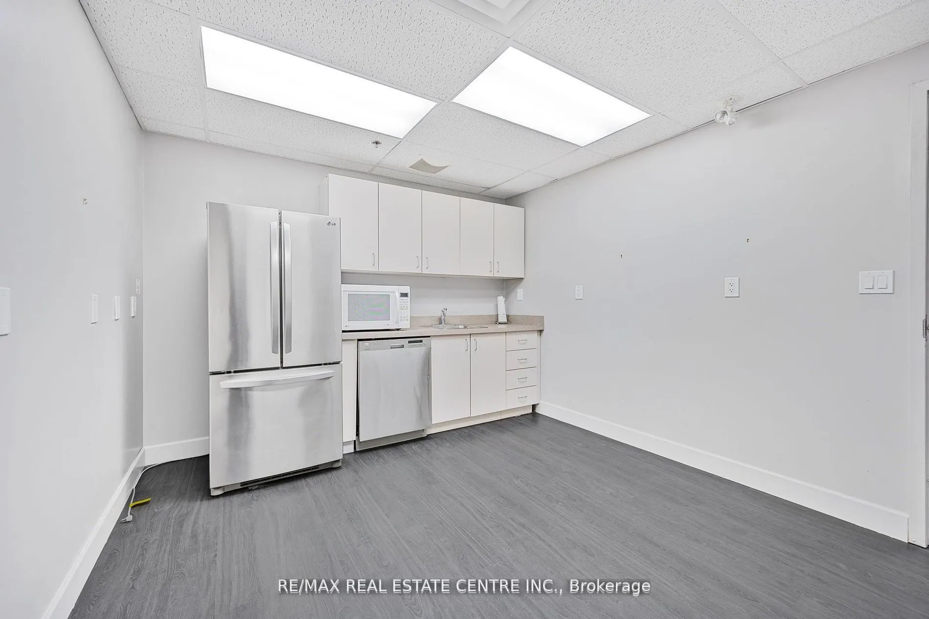 35 Nixon Road, #1