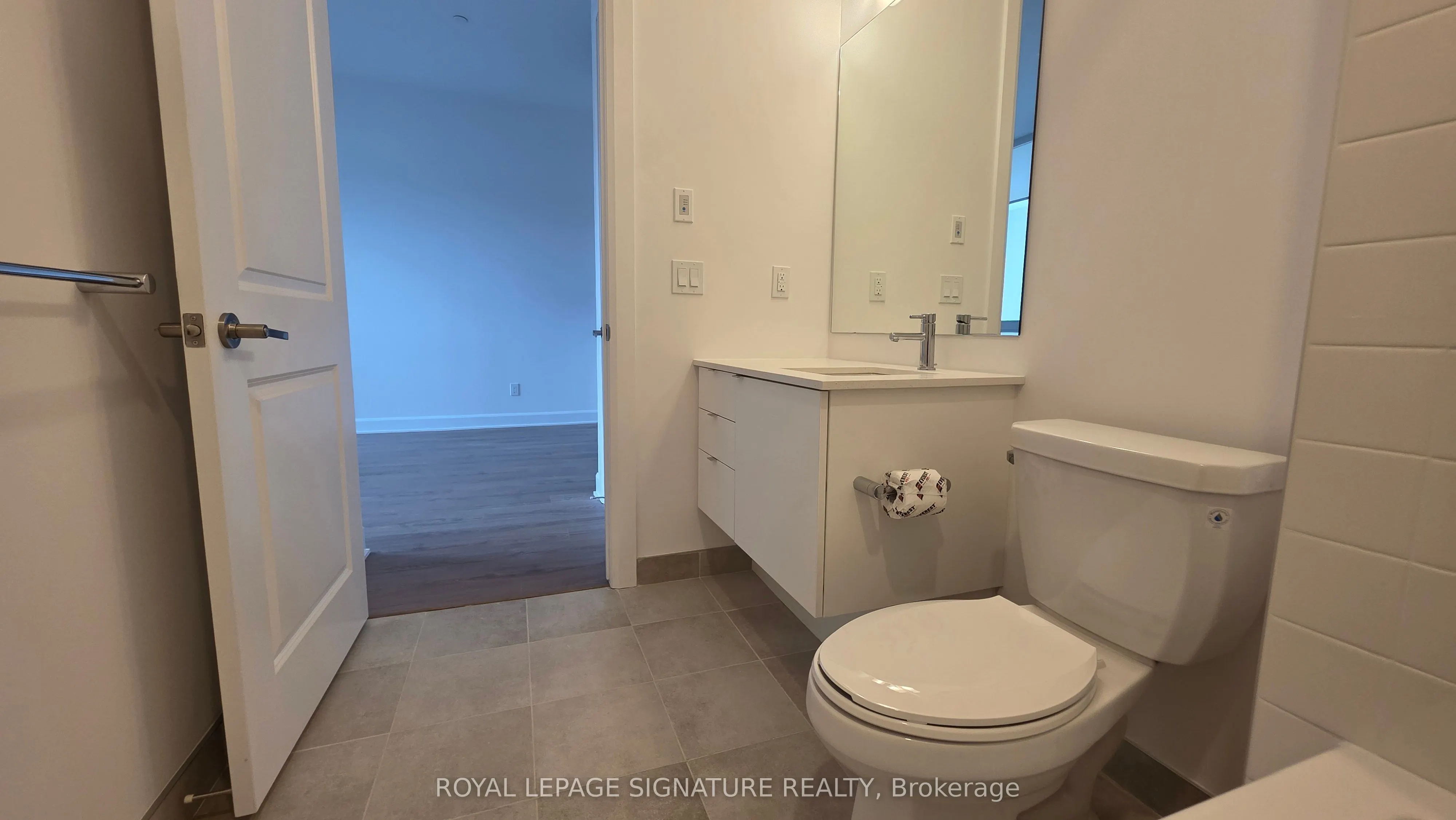 3240 William Coltson Avenue, #101