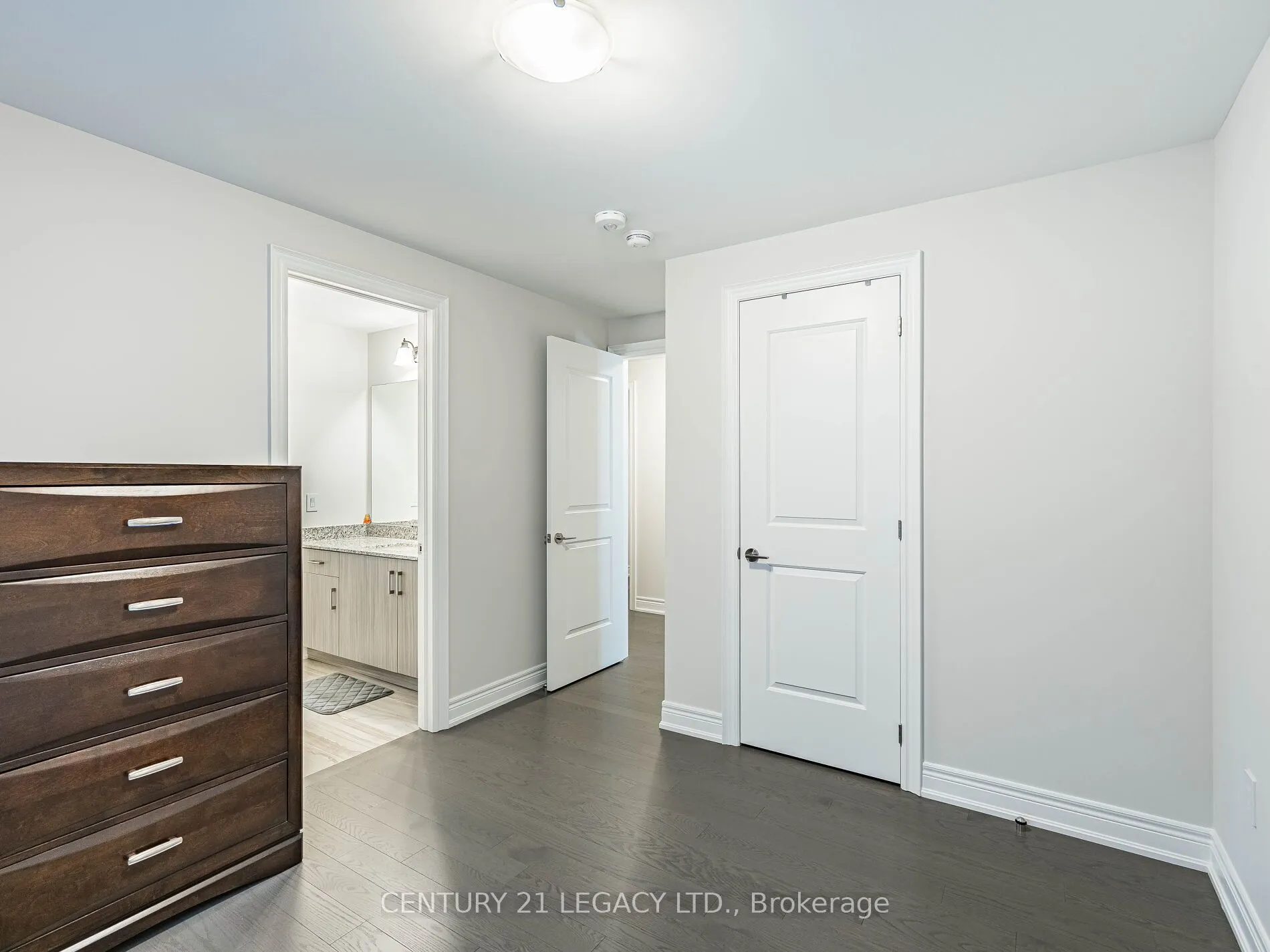 21 Goodview Drive